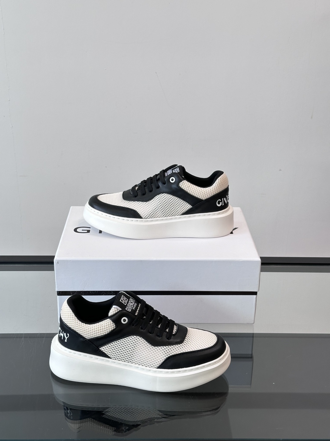 Cheap Givenchy Sneakers For Men in 233663, $75 USD- [IB233663] - Replica Givenchy Sneakers For Men