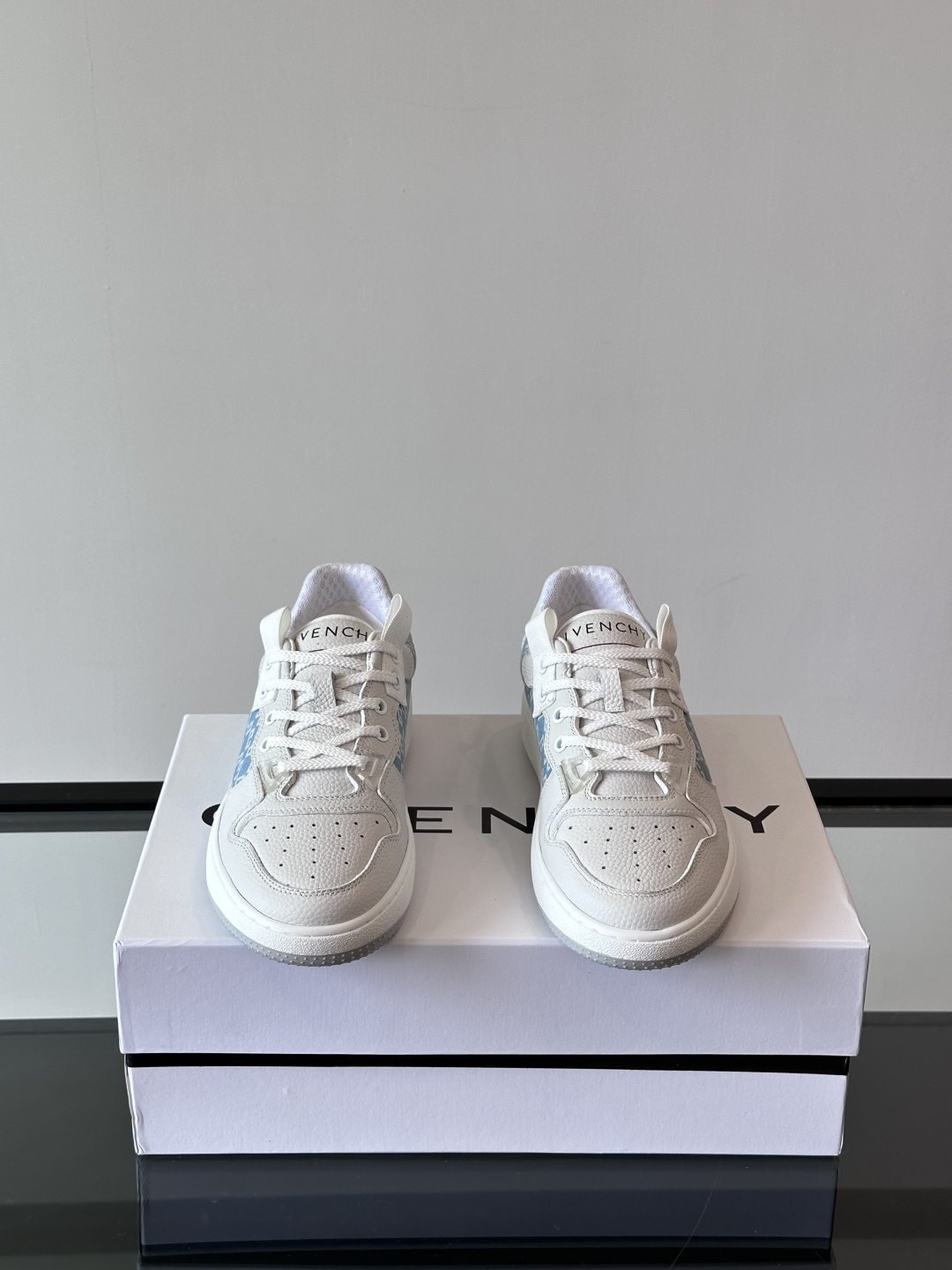 Cheap Givenchy Sneakers For Men in 233666, $70 USD- [IB233666] - Replica Givenchy Sneakers For Men