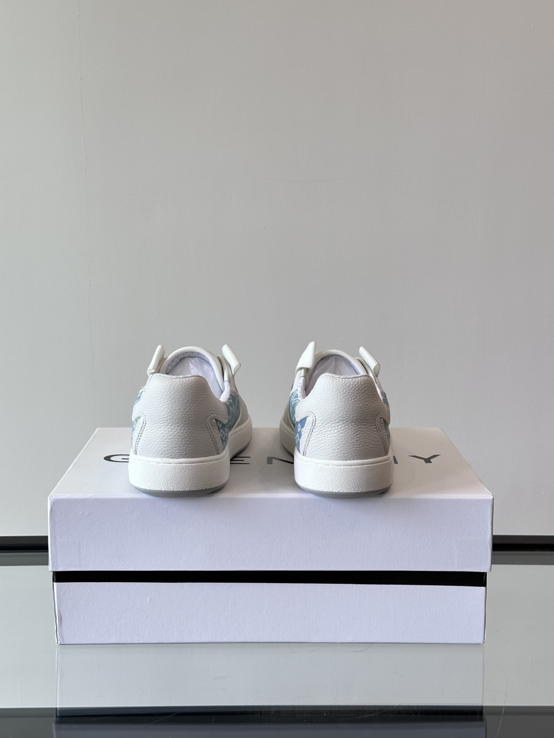 Cheap Givenchy Sneakers For Men in 233666, $70 USD- [IB233666] - Replica Givenchy Sneakers For Men