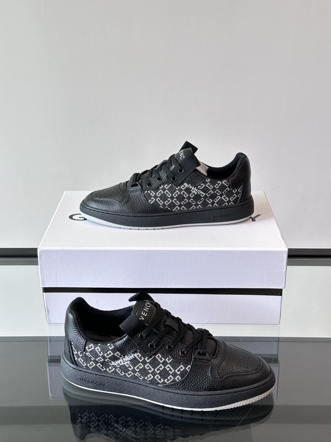 Cheap Givenchy Sneakers For Men in 233667, $70 USD- [IB233667] - Replica Givenchy Sneakers For Men