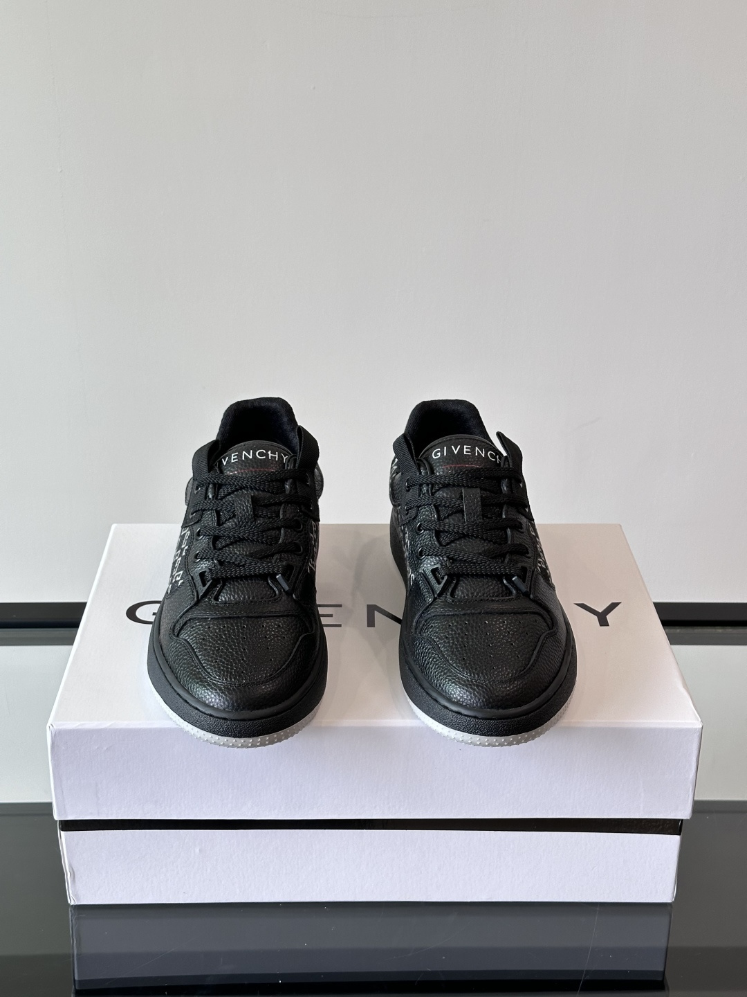 Cheap Givenchy Sneakers For Men in 233667, $70 USD- [IB233667] - Replica Givenchy Sneakers For Men