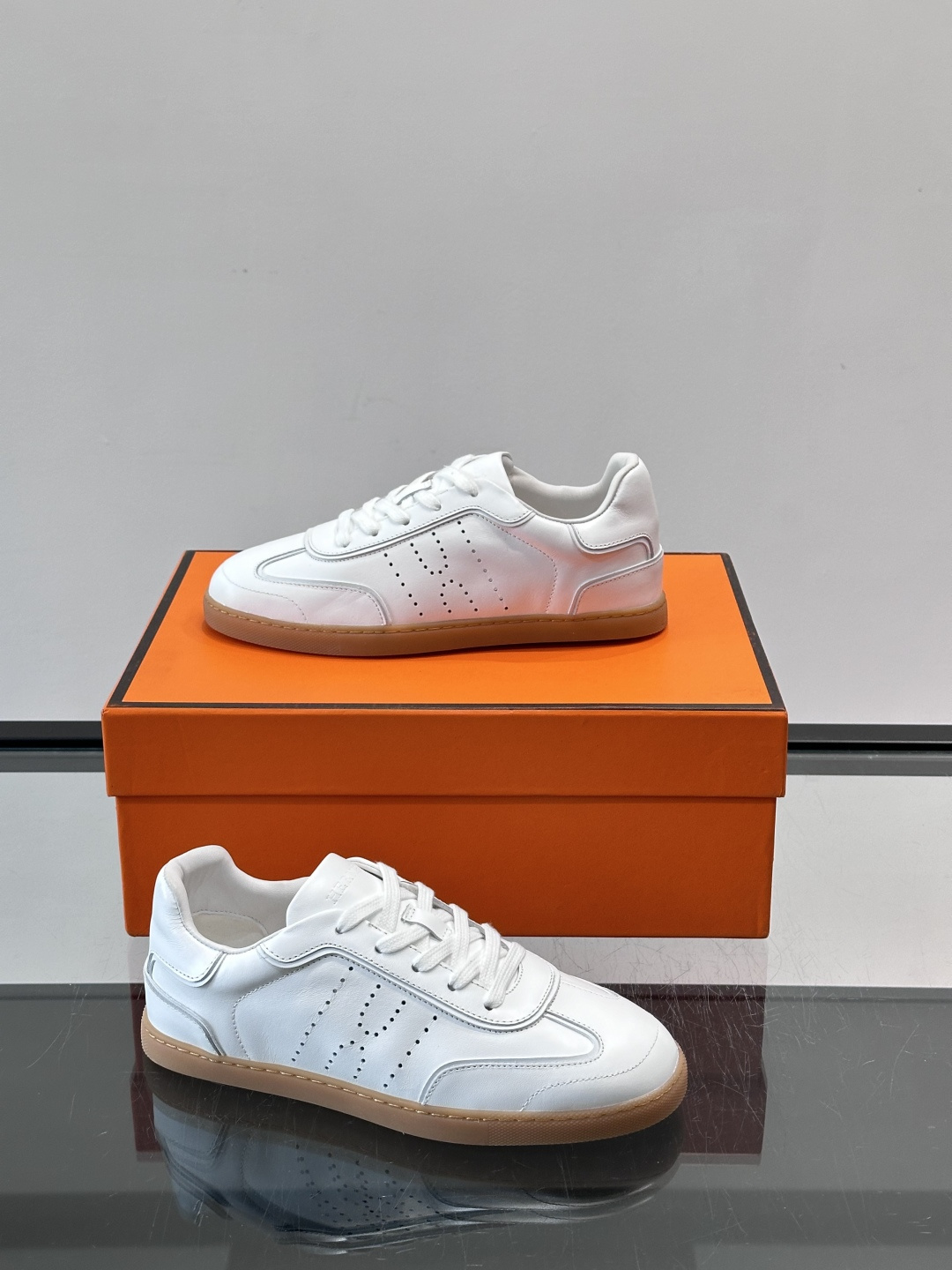 Cheap Hermes Sneakers For Men in 233679, $70 USD- [IB233679] - Replica Hermes Sneakers For Men