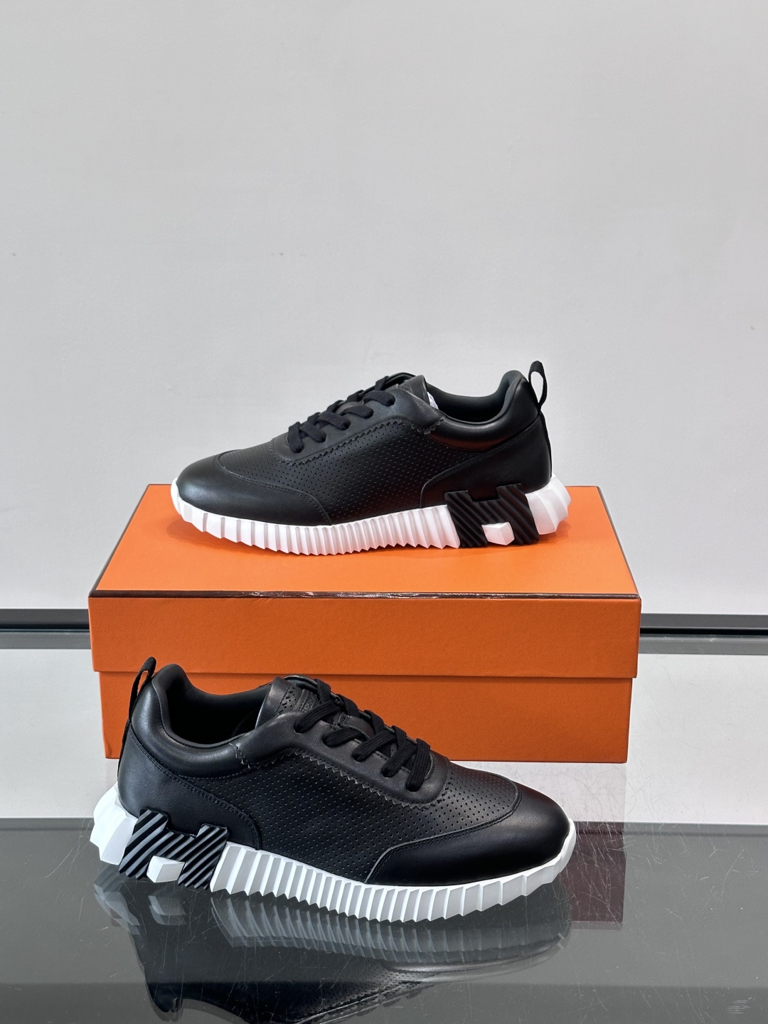 Cheap Hermes Sneakers For Men in 233684, $70 USD- [IB233684] - Replica Hermes Sneakers For Men