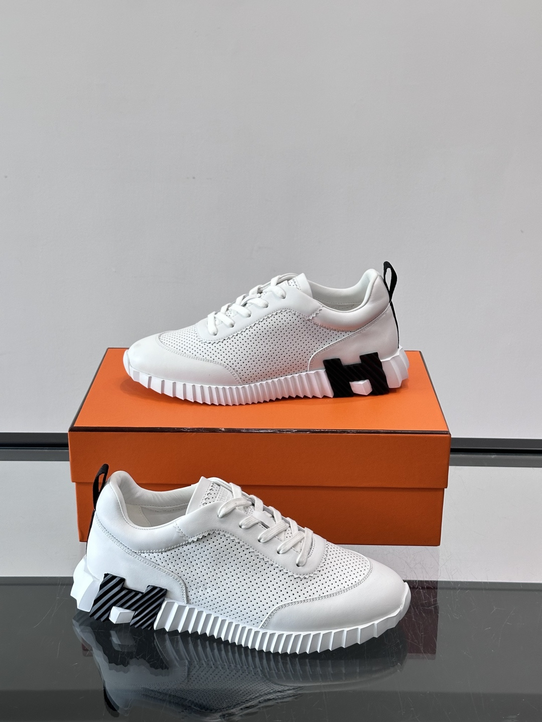 Cheap Hermes Sneakers For Men in 233685, $70 USD- [IB233685] - Replica Hermes Sneakers For Men