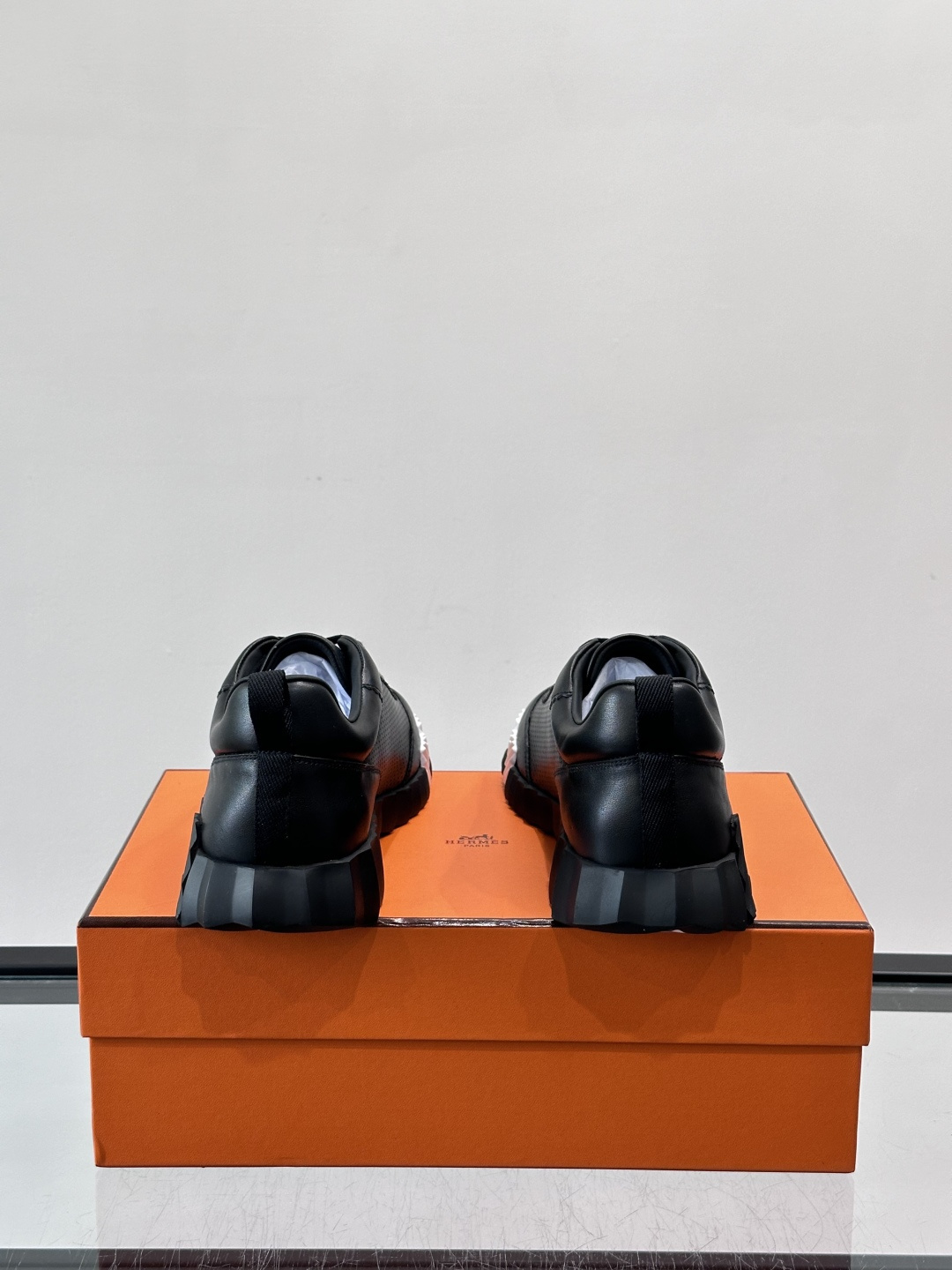 Cheap Hermes Sneakers For Men in 233686, $70 USD- [IB233686] - Replica Hermes Sneakers For Men