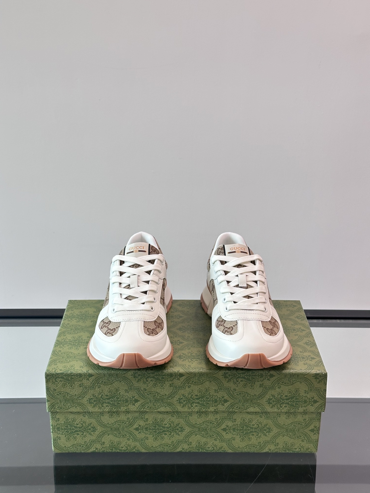 Cheap Gucci Sneakers For Men in 233690, $75 USD- [IB233690] - Replica Gucci Sneakers For Men