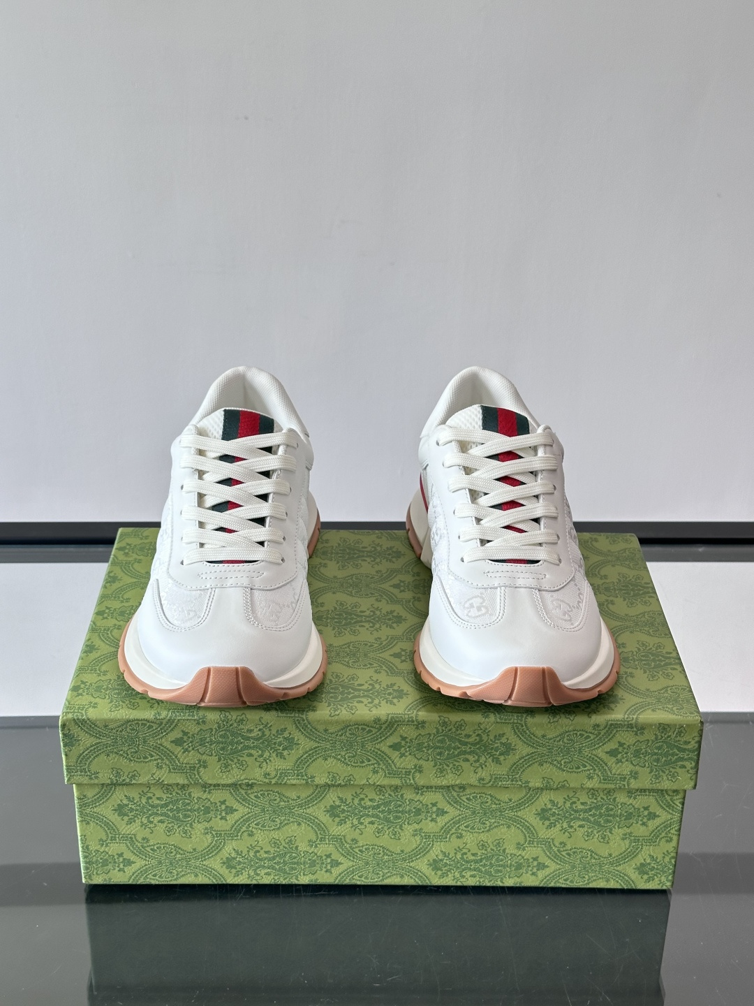 Cheap Gucci Sneakers For Men in 233693, $75 USD- [IB233693] - Replica Gucci Sneakers For Men