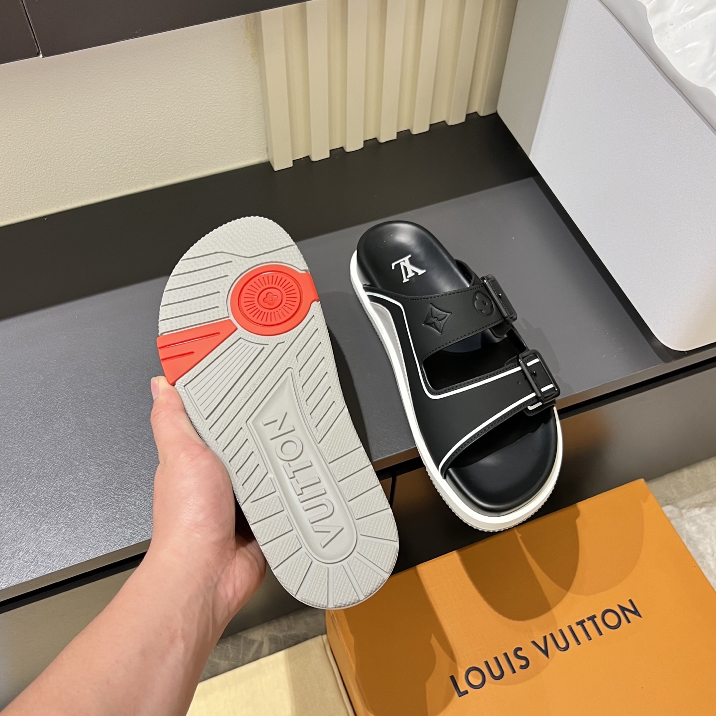 Cheap Louis Vuitton Slippers For Men in 233716, $60 USD- [IB233716] - Replica Louis Vuitton Slippers For Men