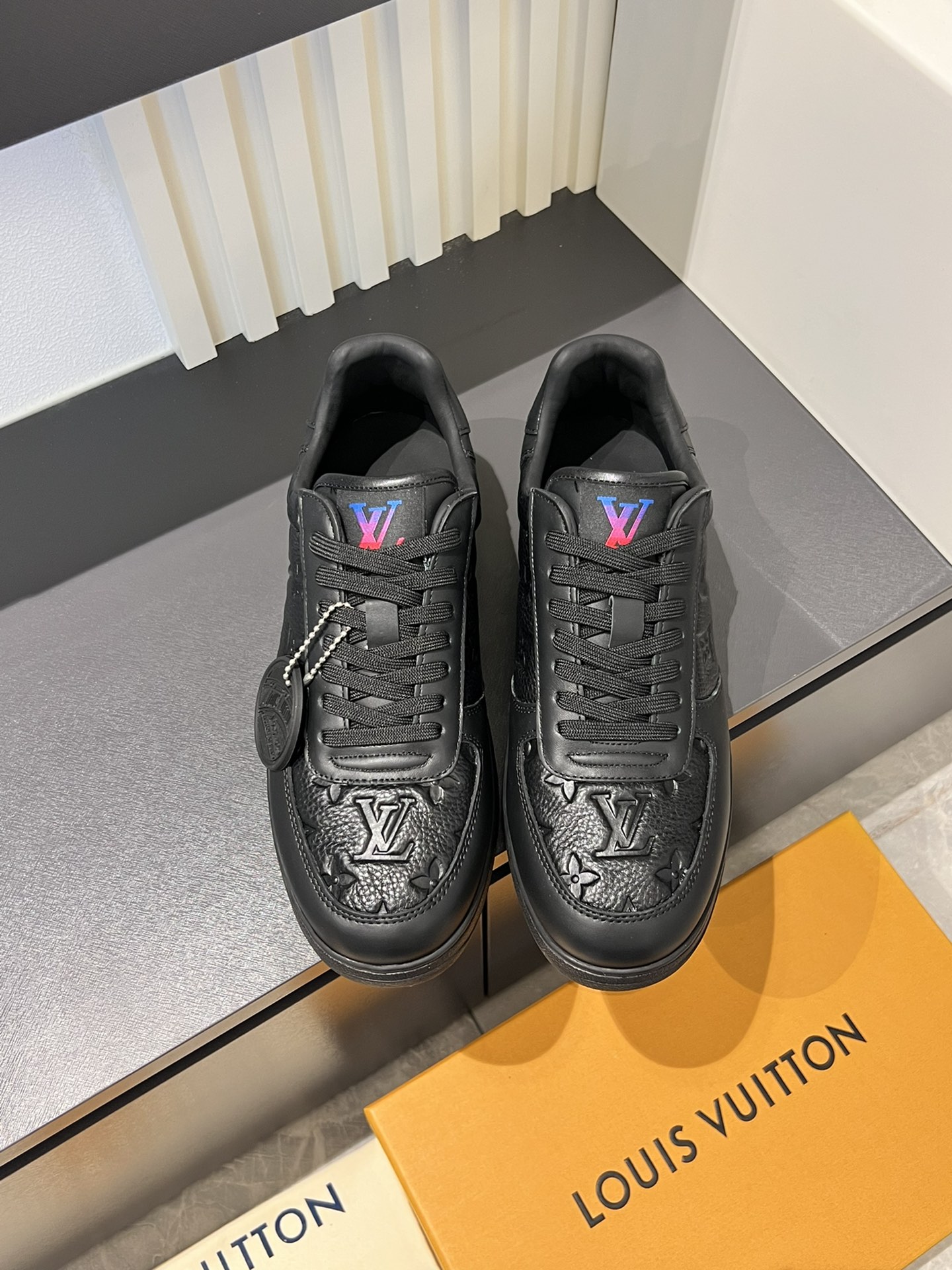 Cheap Louis Vuitton Sneakers For Men in 233763, $75 USD- [IB233763] - Replica Louis Vuitton Sneakers For Men