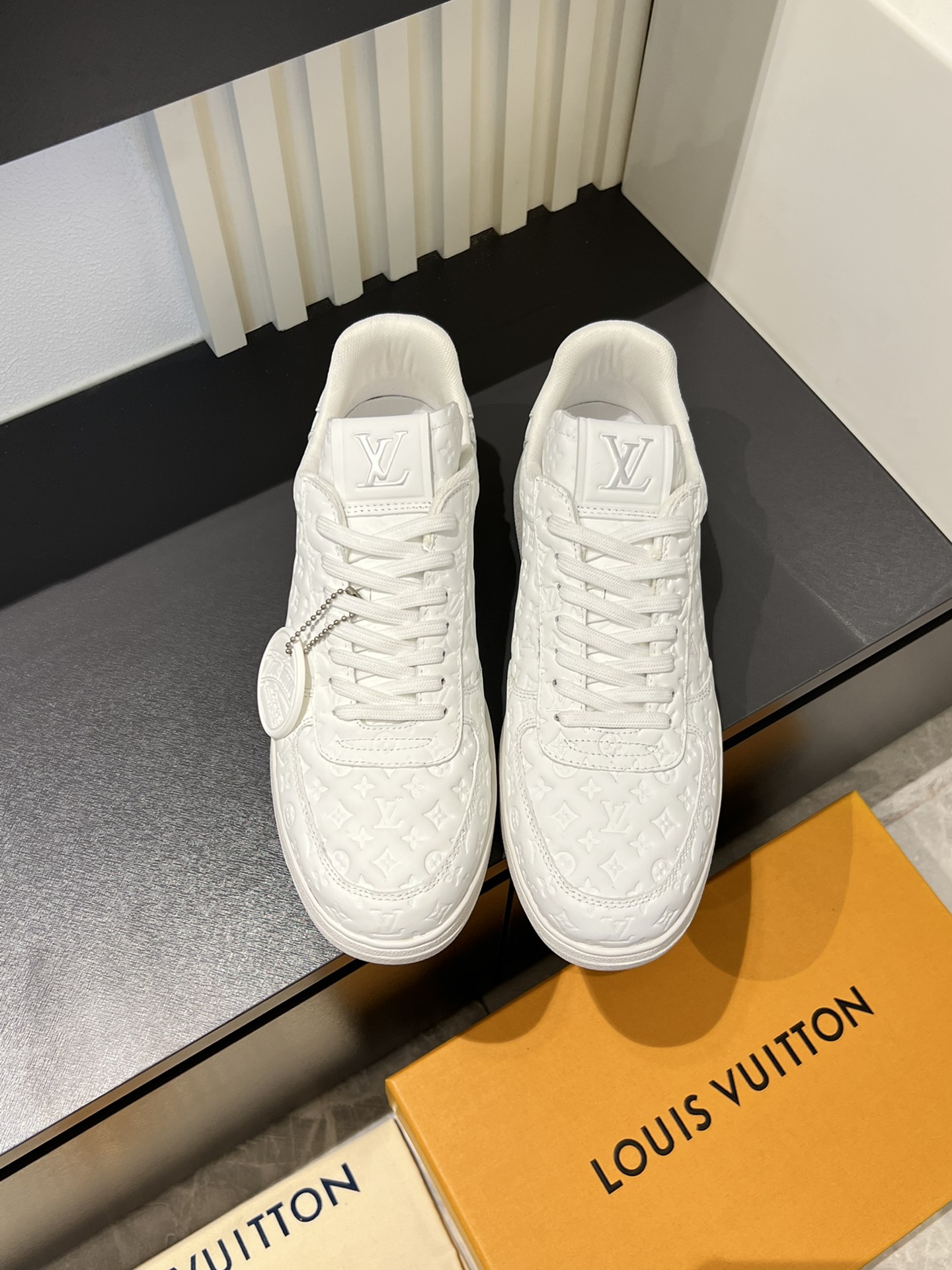 Cheap Louis Vuitton Sneakers For Men in 233766, $75 USD- [IB233766] - Replica Louis Vuitton Sneakers For Men