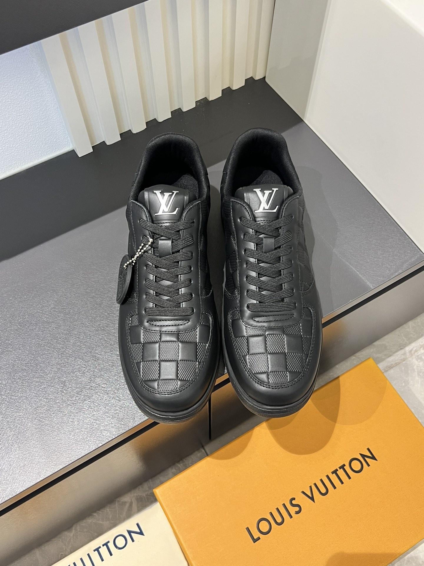 Cheap Louis Vuitton Sneakers For Men in 233767, $75 USD- [IB233767] - Replica Louis Vuitton Sneakers For Men