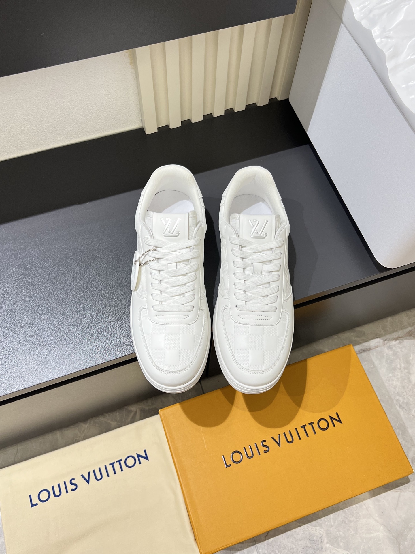 Cheap Louis Vuitton Sneakers For Men in 233771, $75 USD- [IB233771] - Replica Louis Vuitton Sneakers For Men