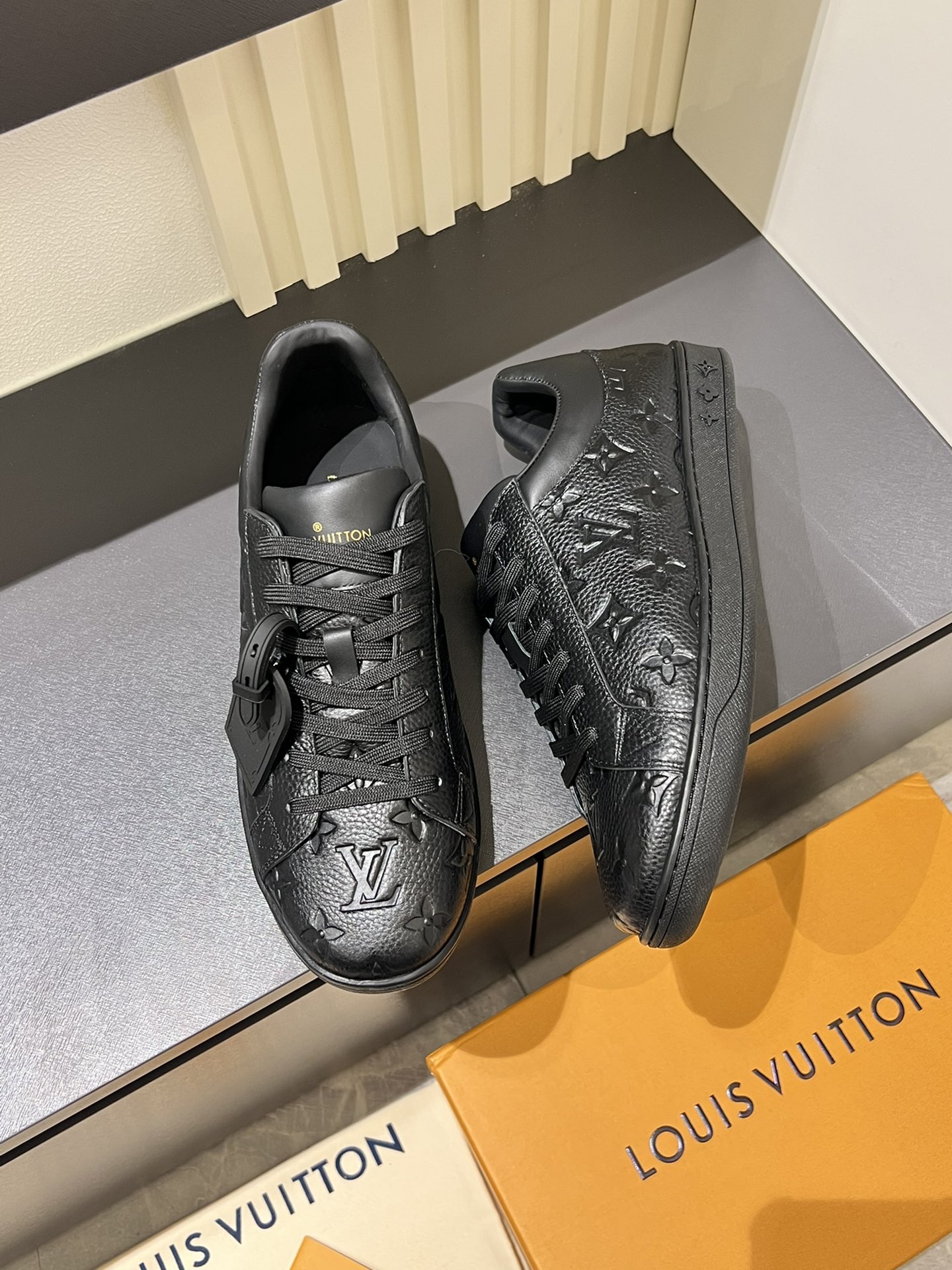 Cheap Louis Vuitton Sneakers For Men in 233774, $75 USD- [IB233774] - Replica Louis Vuitton Sneakers For Men