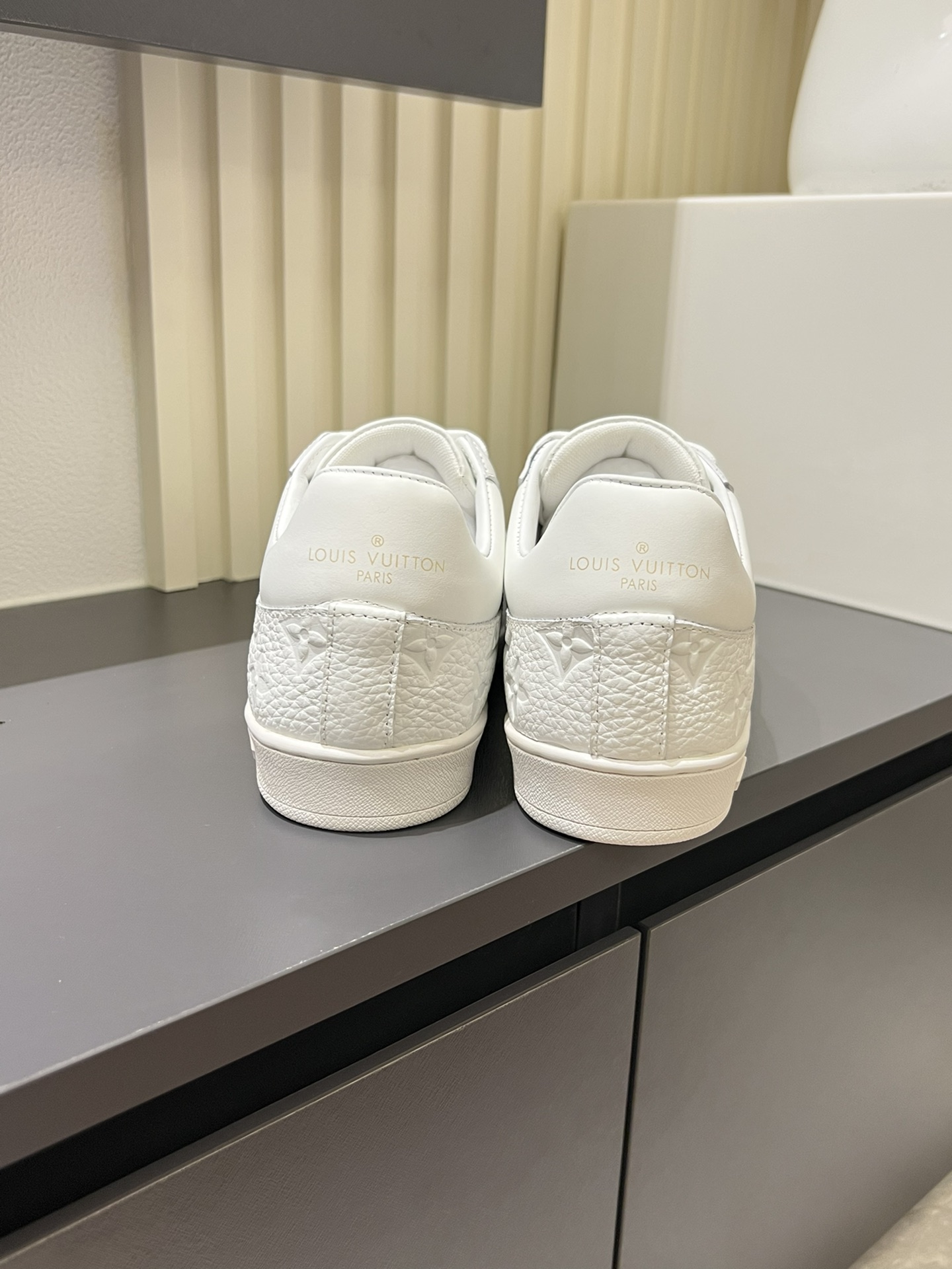 Cheap Louis Vuitton Sneakers For Men in 233775, $75 USD- [IB233775] - Replica Louis Vuitton Sneakers For Men