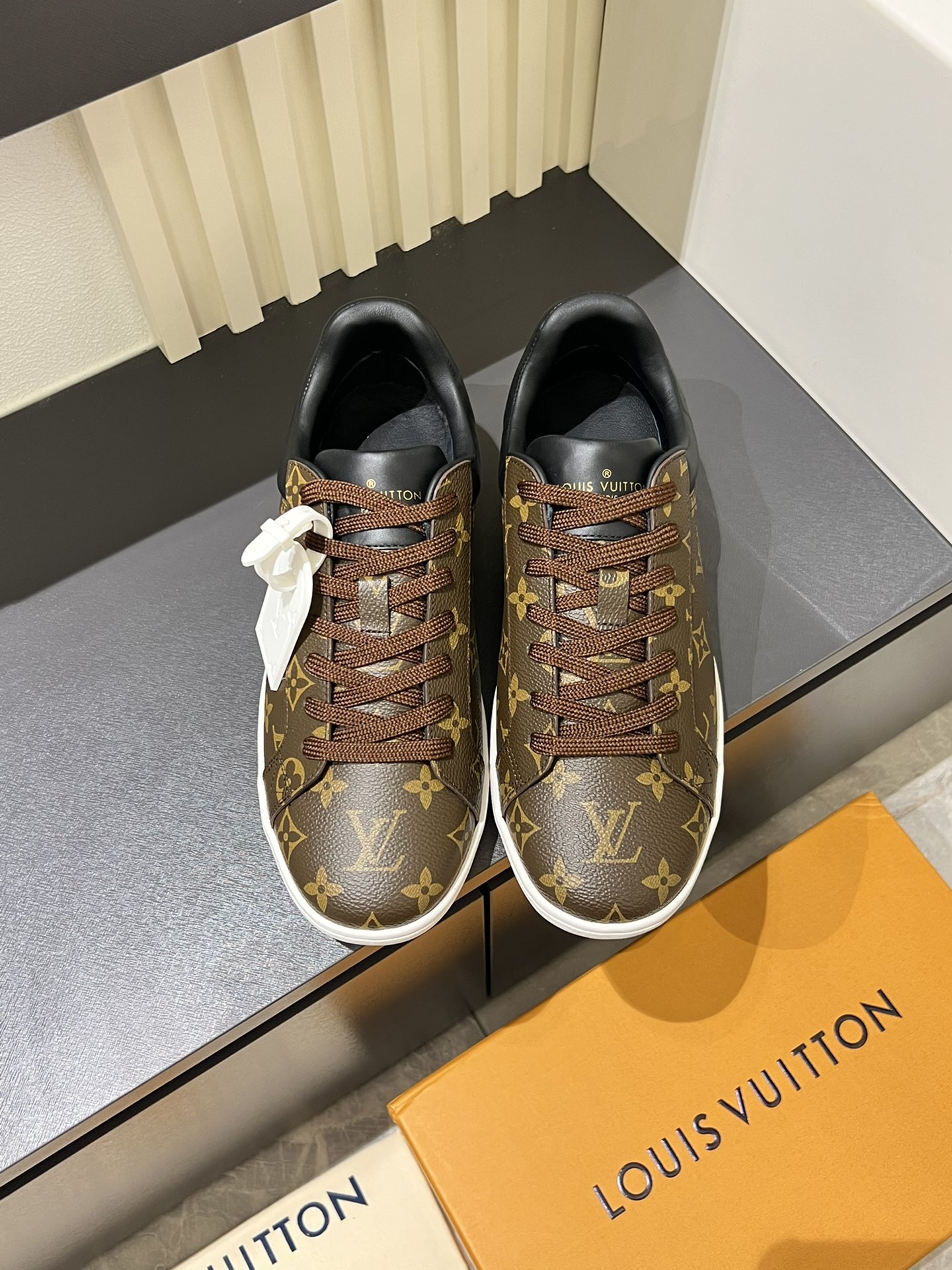 Cheap Louis Vuitton Sneakers For Men in 233776, $70 USD- [IB233776] - Replica Louis Vuitton Sneakers For Men