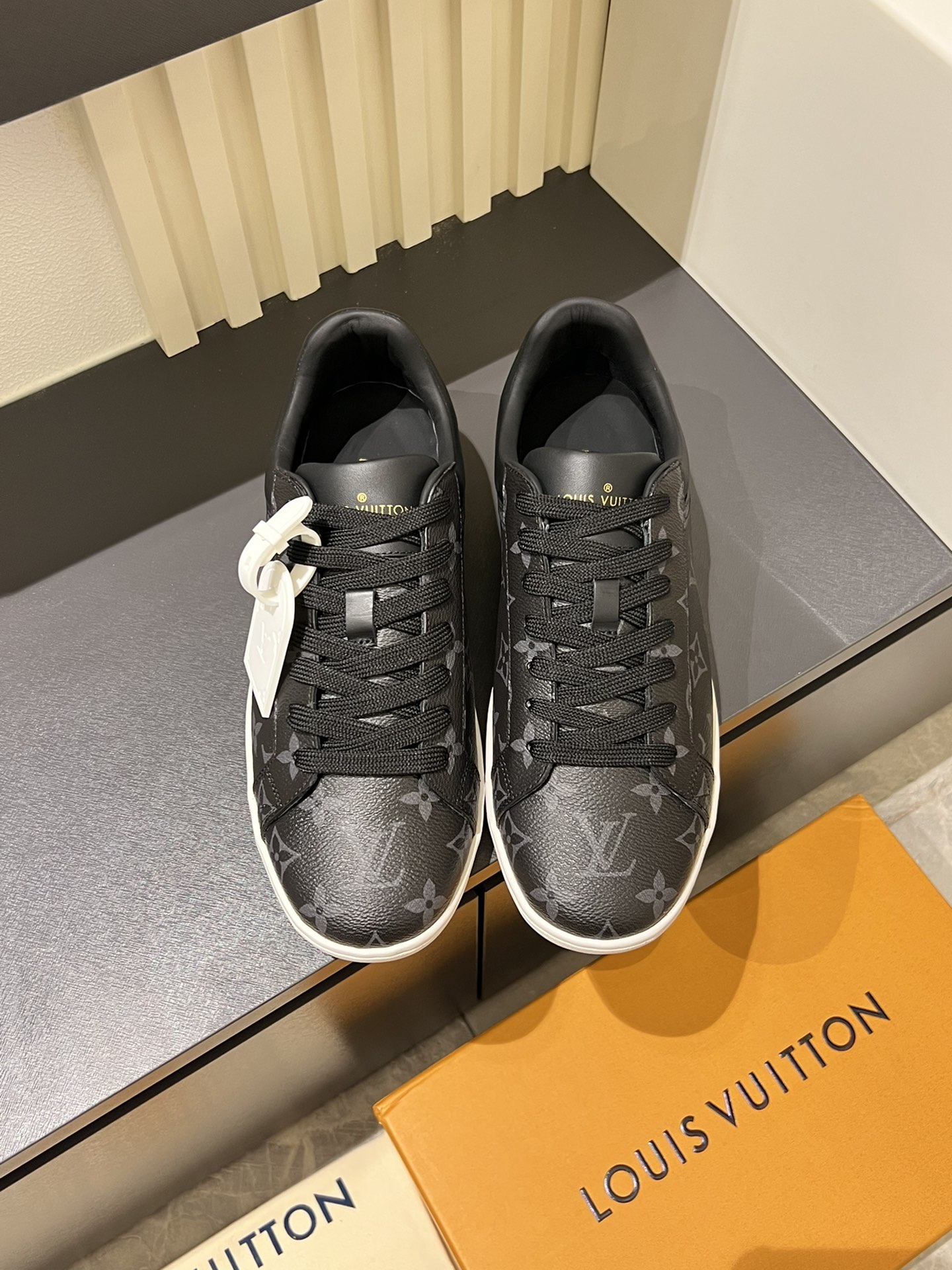 Cheap Louis Vuitton Sneakers For Men in 233777, $70 USD- [IB233777] - Replica Louis Vuitton Sneakers For Men