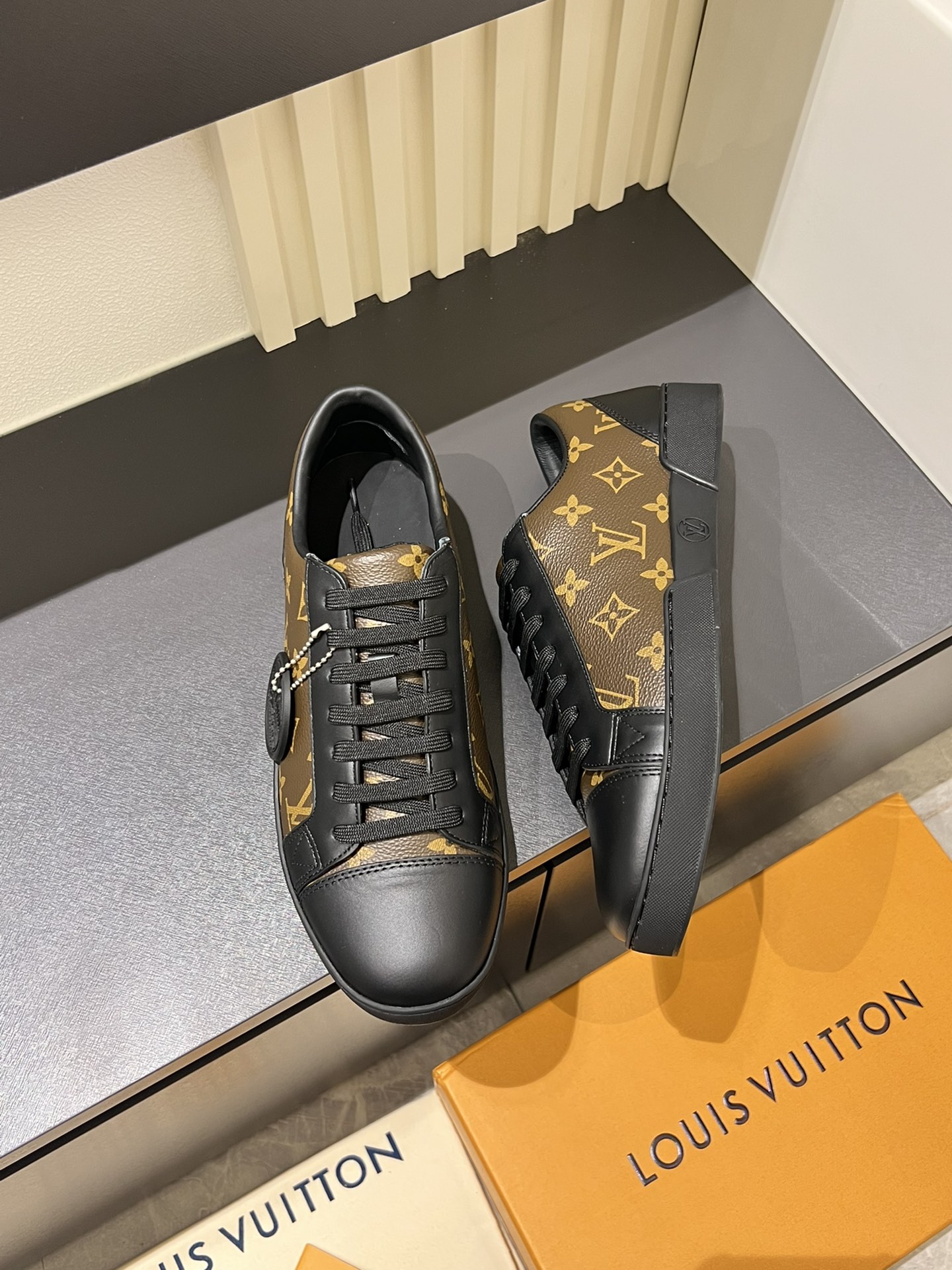 Cheap Louis Vuitton Sneakers For Men in 233778, $70 USD- [IB233778] - Replica Louis Vuitton Sneakers For Men