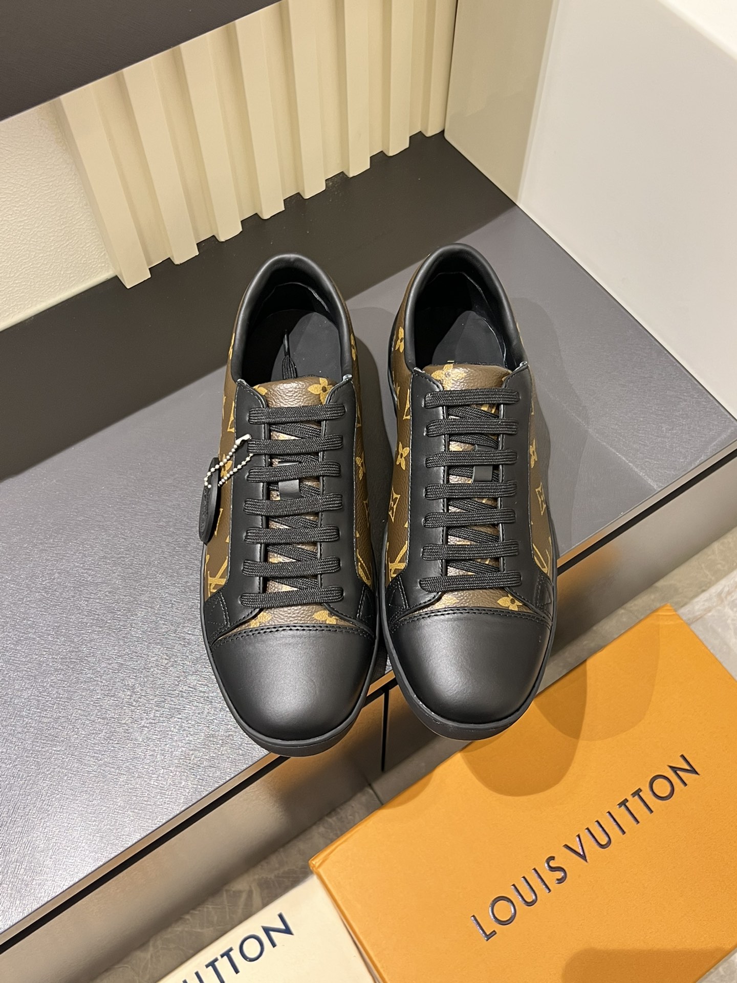 Cheap Louis Vuitton Sneakers For Men in 233778, $70 USD- [IB233778] - Replica Louis Vuitton Sneakers For Men