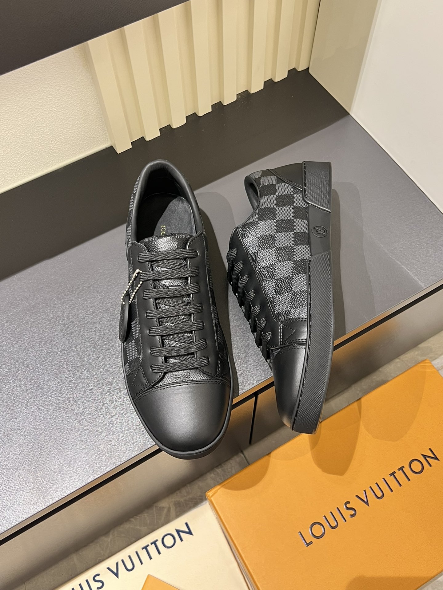 Cheap Louis Vuitton Sneakers For Men in 233781, $70 USD- [IB233781] - Replica Louis Vuitton Sneakers For Men