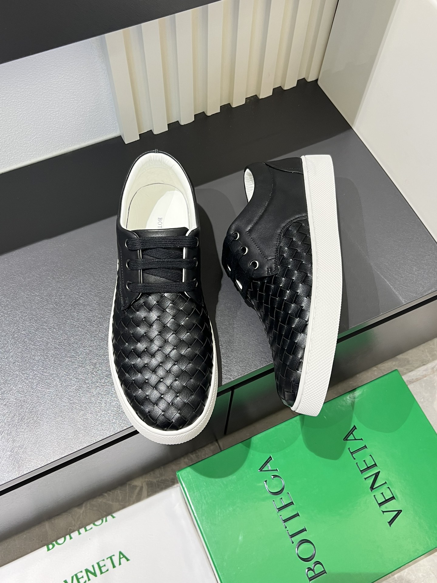 Cheap Bottega Veneta Sneakers For Men in 233782, $75 USD- [IB233782] - Replica Bottega Veneta Sneakers For Men