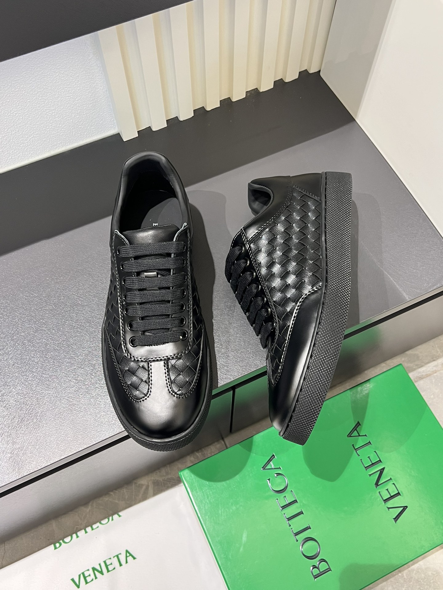 Cheap Bottega Veneta Sneakers For Men in 233786, $75 USD- [IB233786] - Replica Bottega Veneta Sneakers For Men