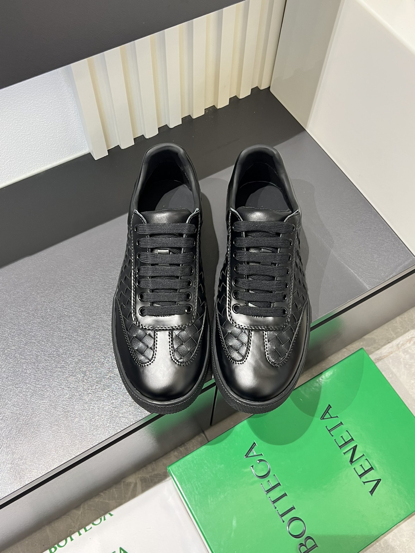 Cheap Bottega Veneta Sneakers For Men in 233786, $75 USD- [IB233786] - Replica Bottega Veneta Sneakers For Men