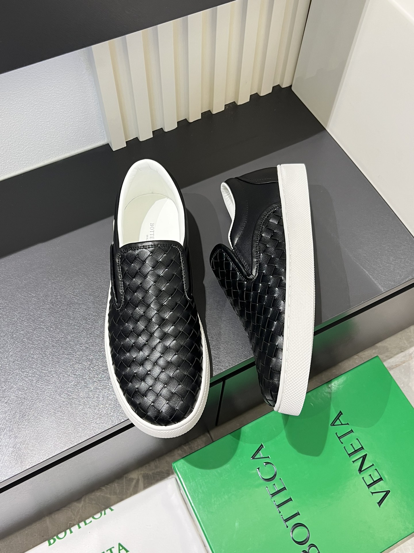 Cheap Bottega Veneta Sneakers For Men in 233788, $75 USD- [IB233788] - Replica Bottega Veneta Sneakers For Men