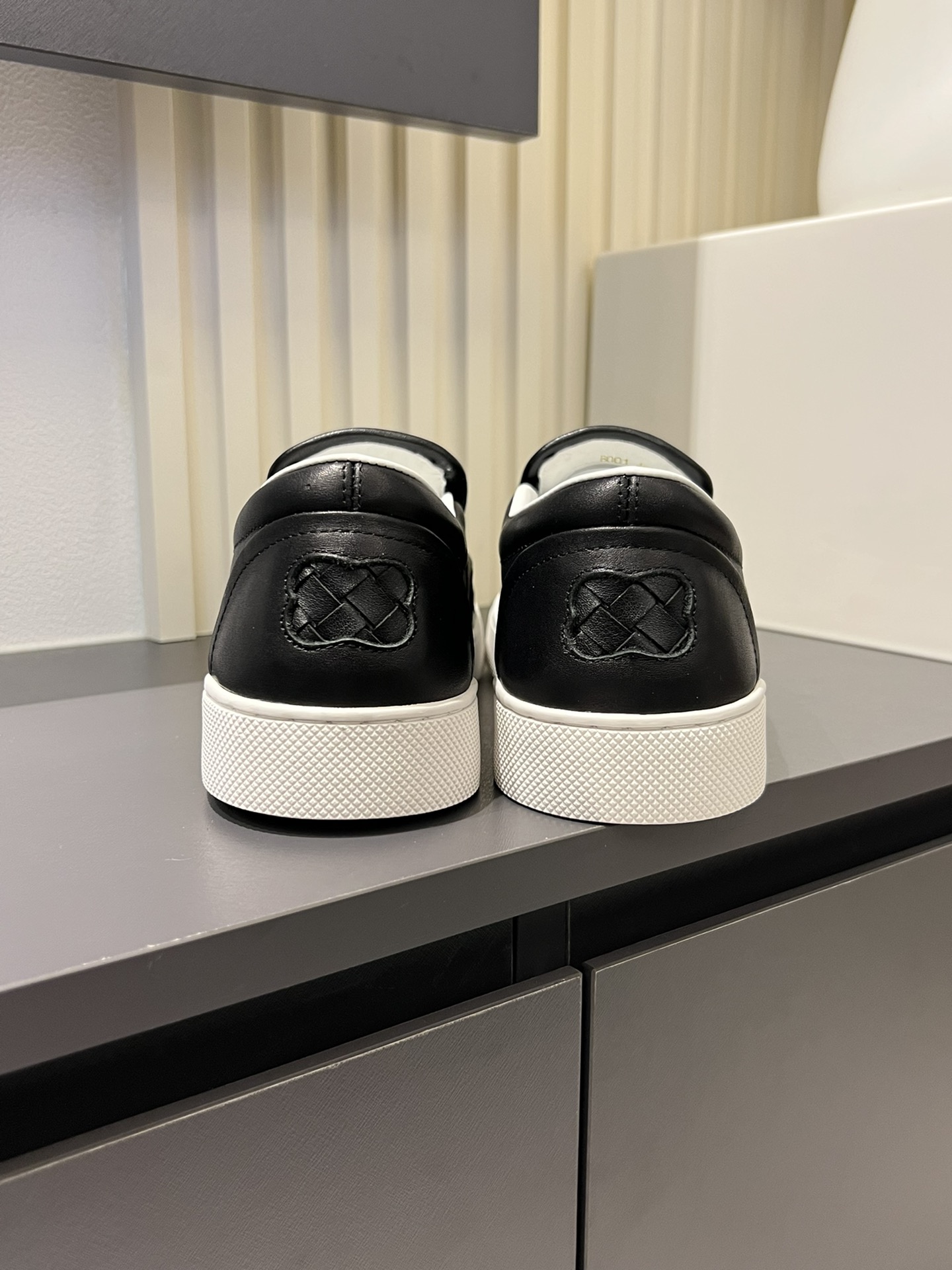 Cheap Bottega Veneta Sneakers For Men in 233788, $75 USD- [IB233788] - Replica Bottega Veneta Sneakers For Men