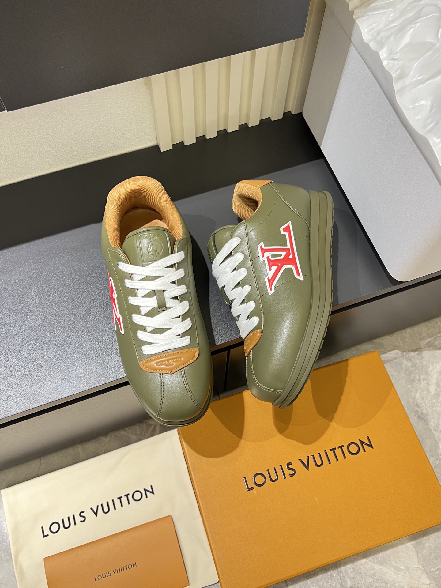 Cheap Louis Vuitton Sneakers For Men in 233790, $95 USD- [IB233790] - Replica Louis Vuitton Sneakers For Men
