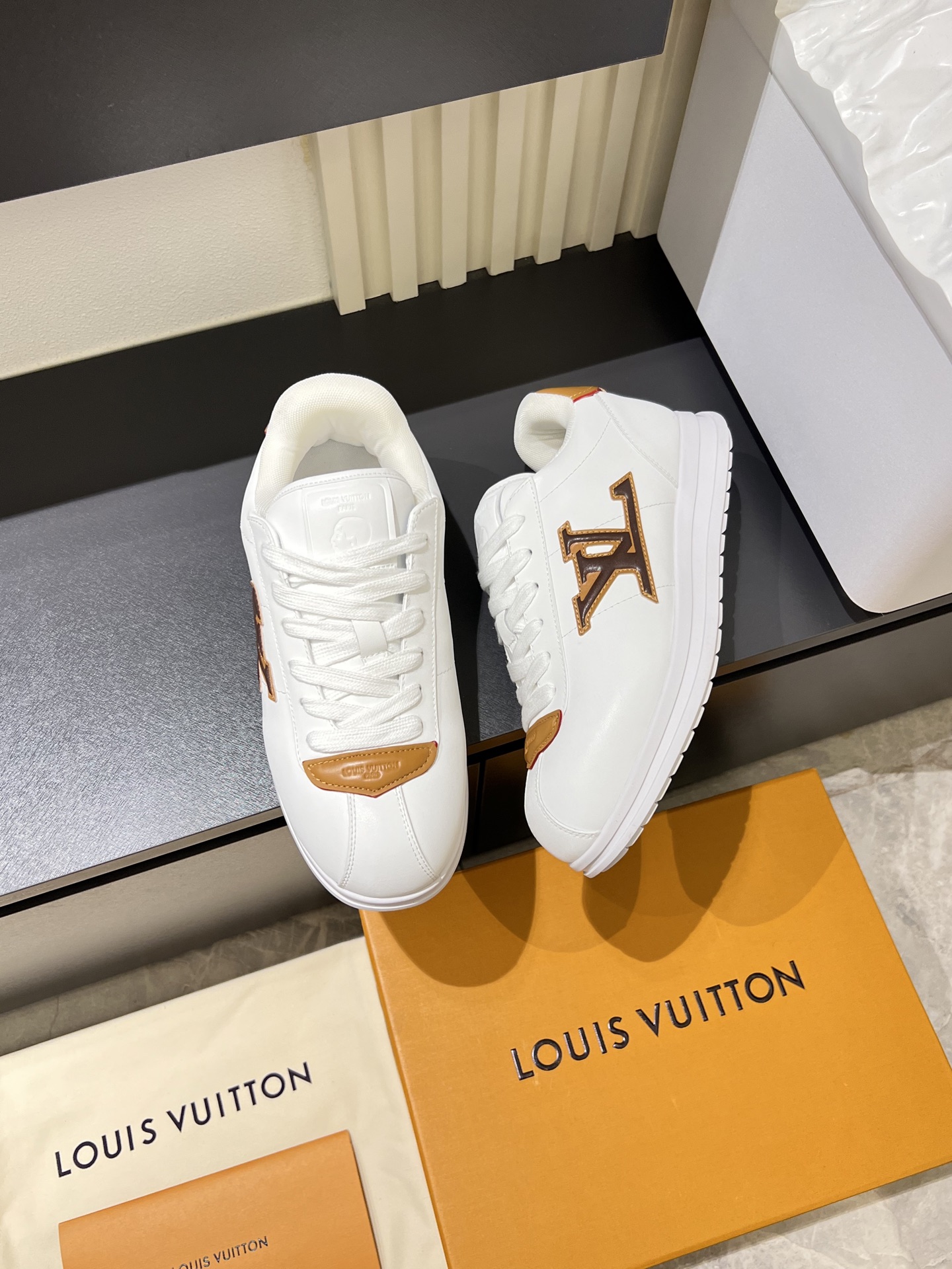 Cheap Louis Vuitton Sneakers For Men in 233798, $95 USD- [IB233798] - Replica Louis Vuitton Sneakers For Men