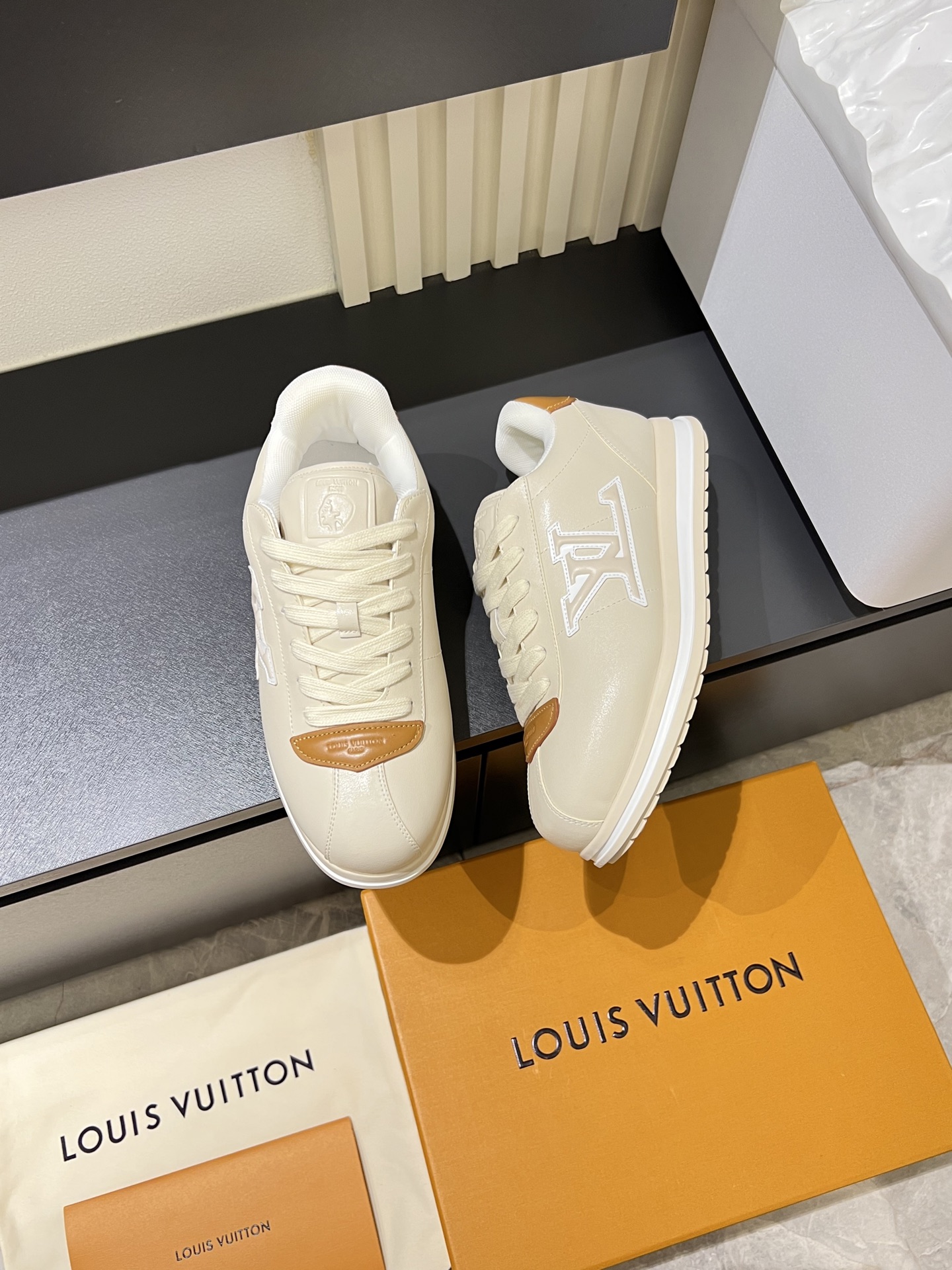 Cheap Louis Vuitton Sneakers For Men in 233799, $95 USD- [IB233799] - Replica Louis Vuitton Sneakers For Men