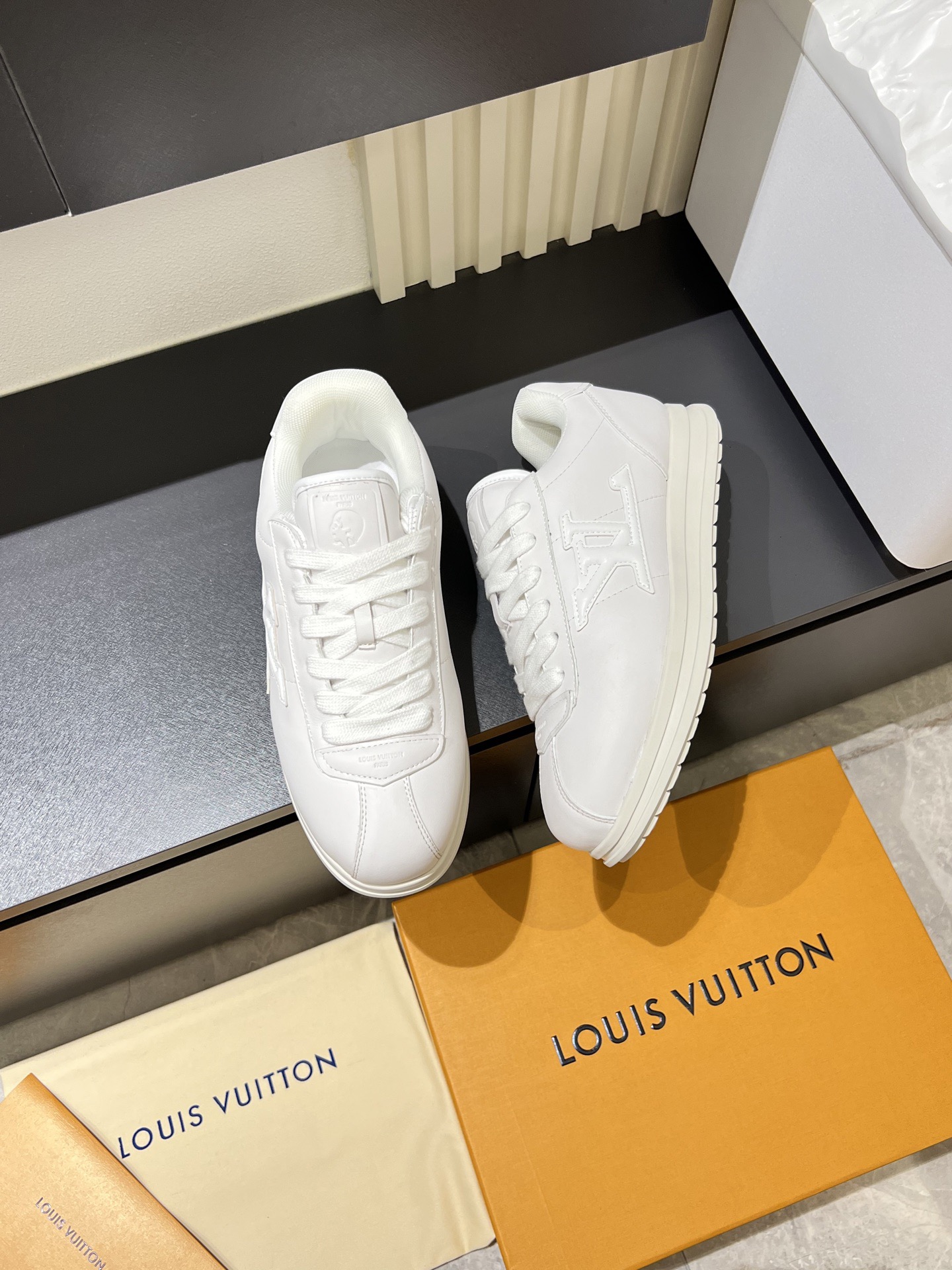 Cheap Louis Vuitton Sneakers For Men in 233803, $95 USD- [IB233803] - Replica Louis Vuitton Sneakers For Men