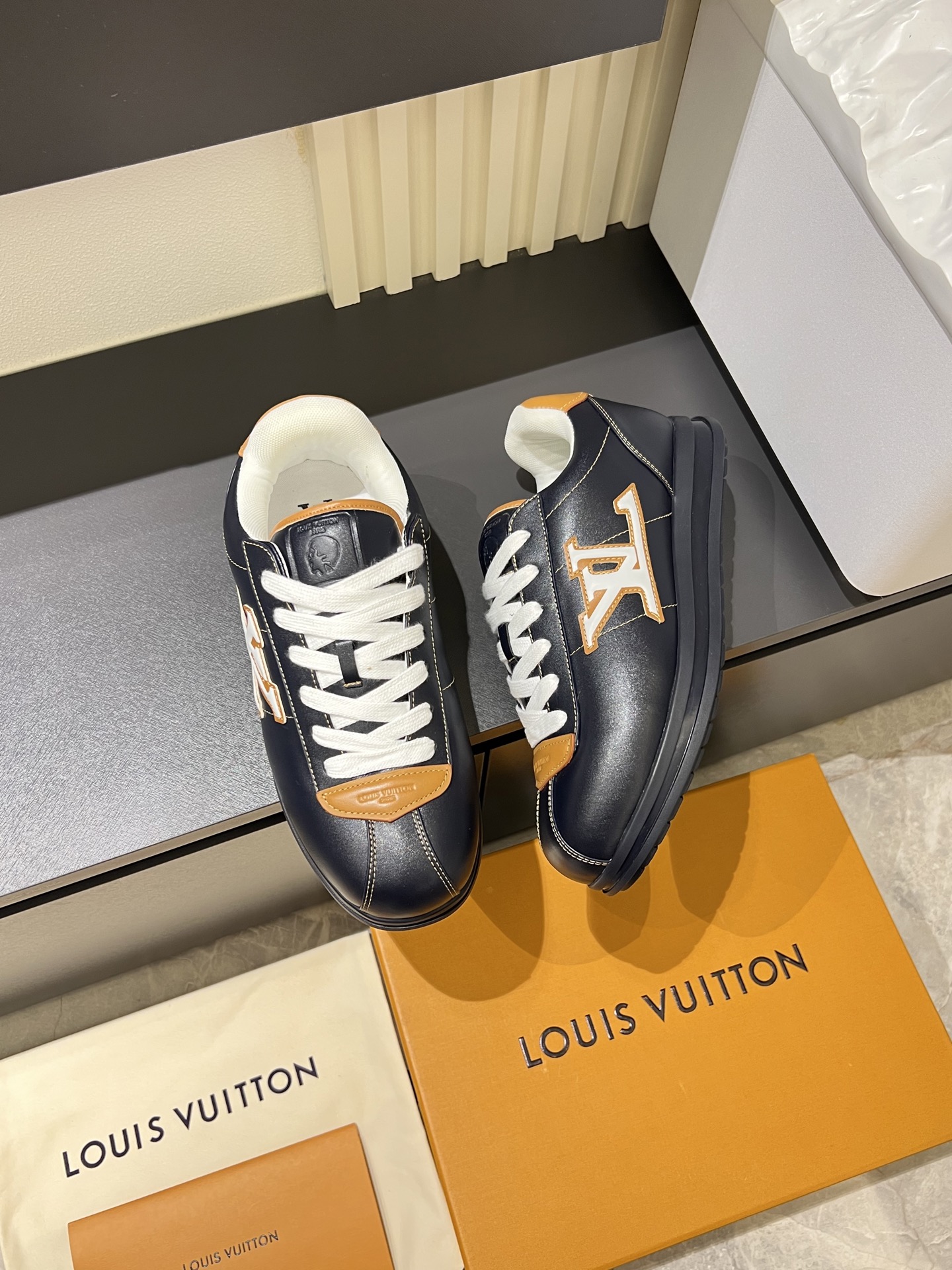 Cheap Louis Vuitton Sneakers For Men in 233806, $95 USD- [IB233806] - Replica Louis Vuitton Sneakers For Men