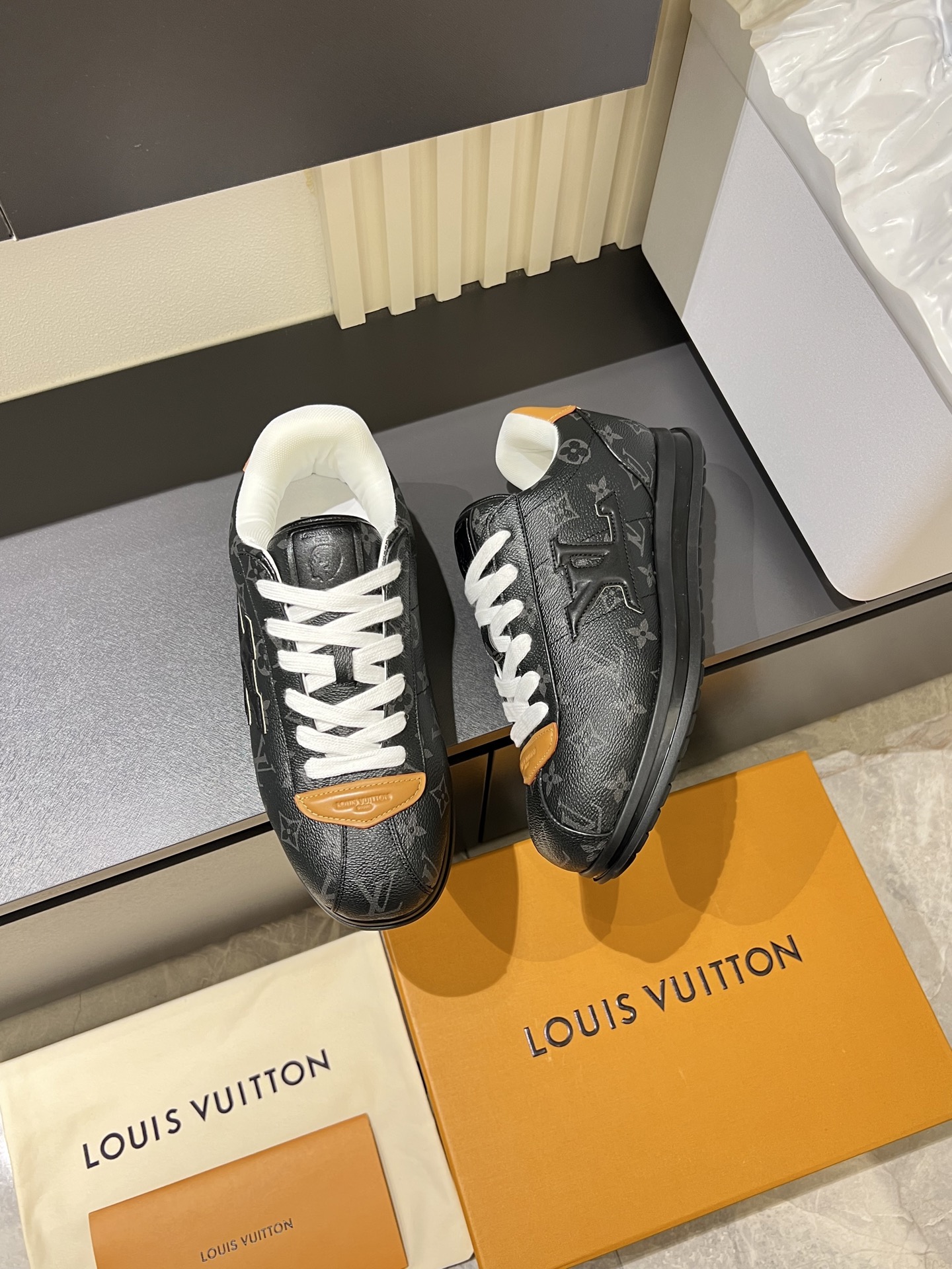 Cheap Louis Vuitton Sneakers For Men in 233814, $95 USD- [IB233814] - Replica Louis Vuitton Sneakers For Men