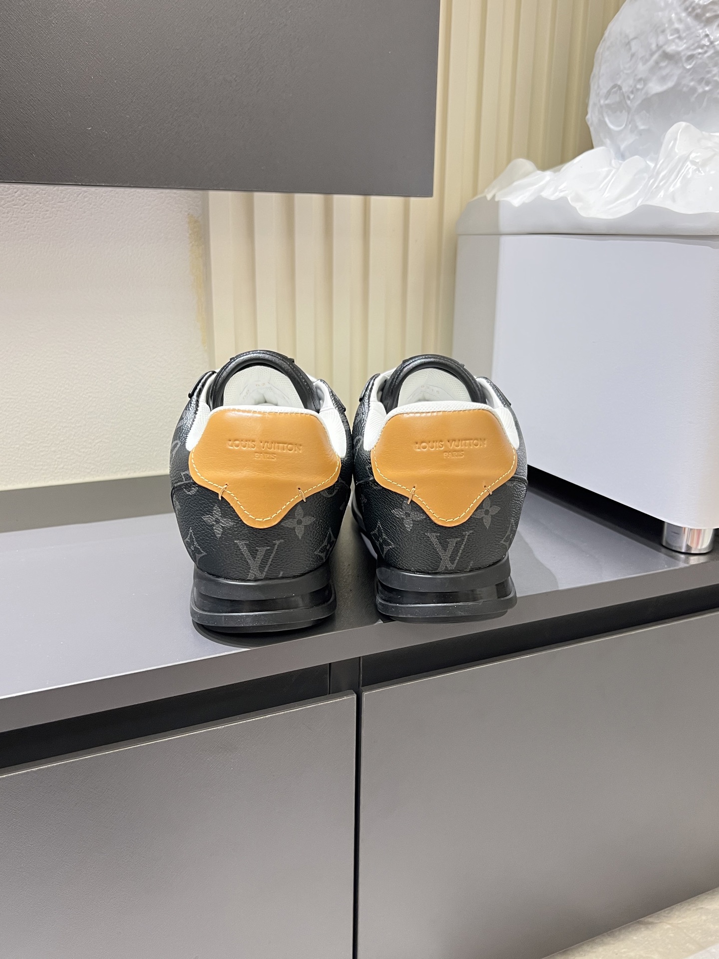 Cheap Louis Vuitton Sneakers For Men in 233814, $95 USD- [IB233814] - Replica Louis Vuitton Sneakers For Men