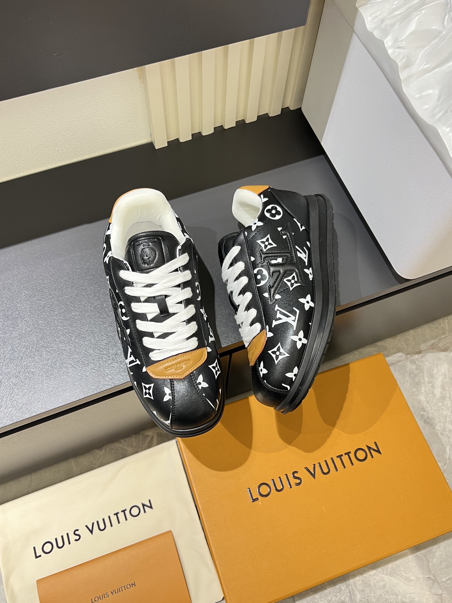 Cheap Louis Vuitton Sneakers For Men in 233817, $95 USD- [IB233817] - Replica Louis Vuitton Sneakers For Men