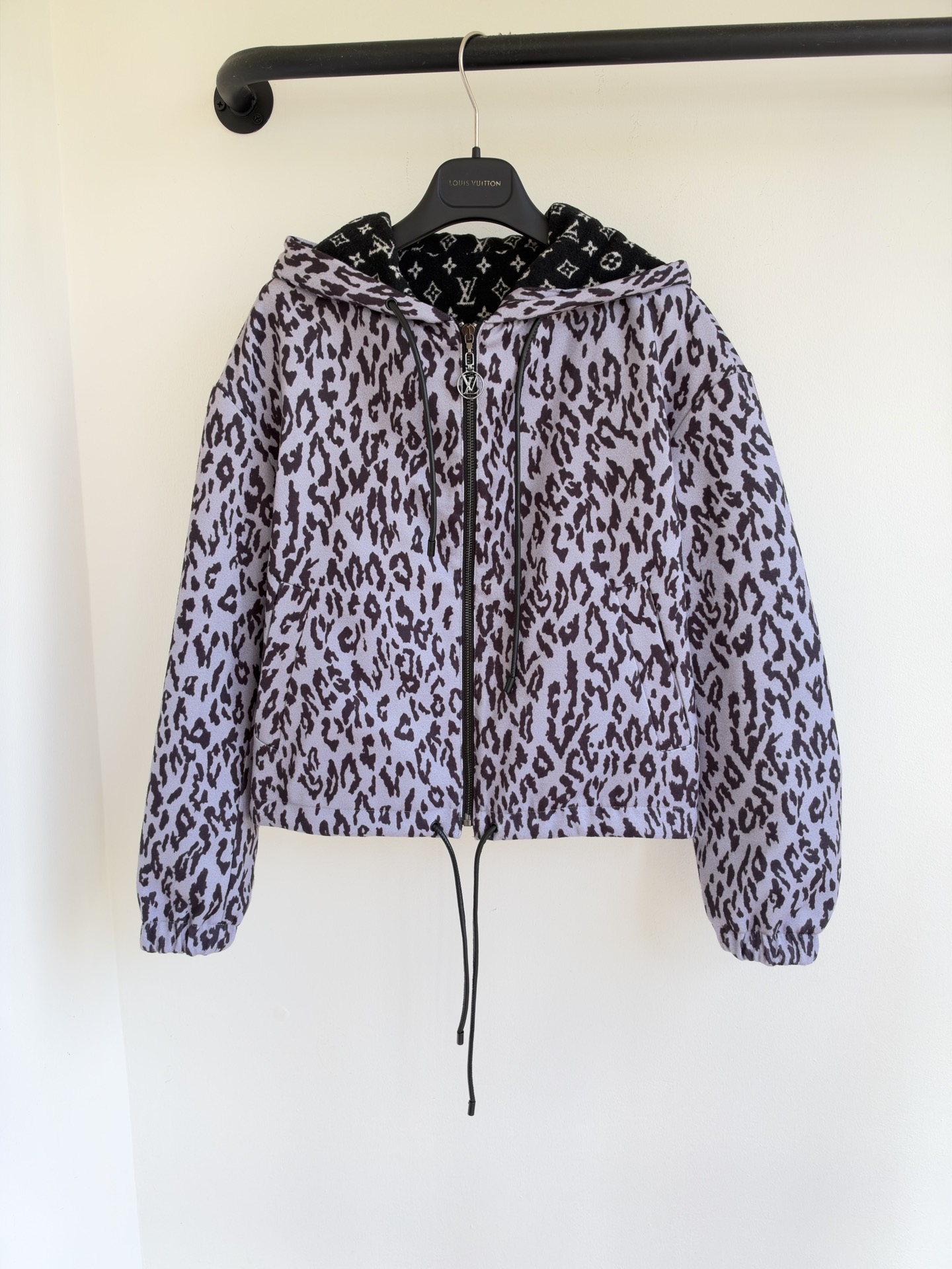 Cheap Louis Vuitton Jackets for Women in 233844, $115 USD- [IB233844] - Replica Louis Vuitton Jackets for Women