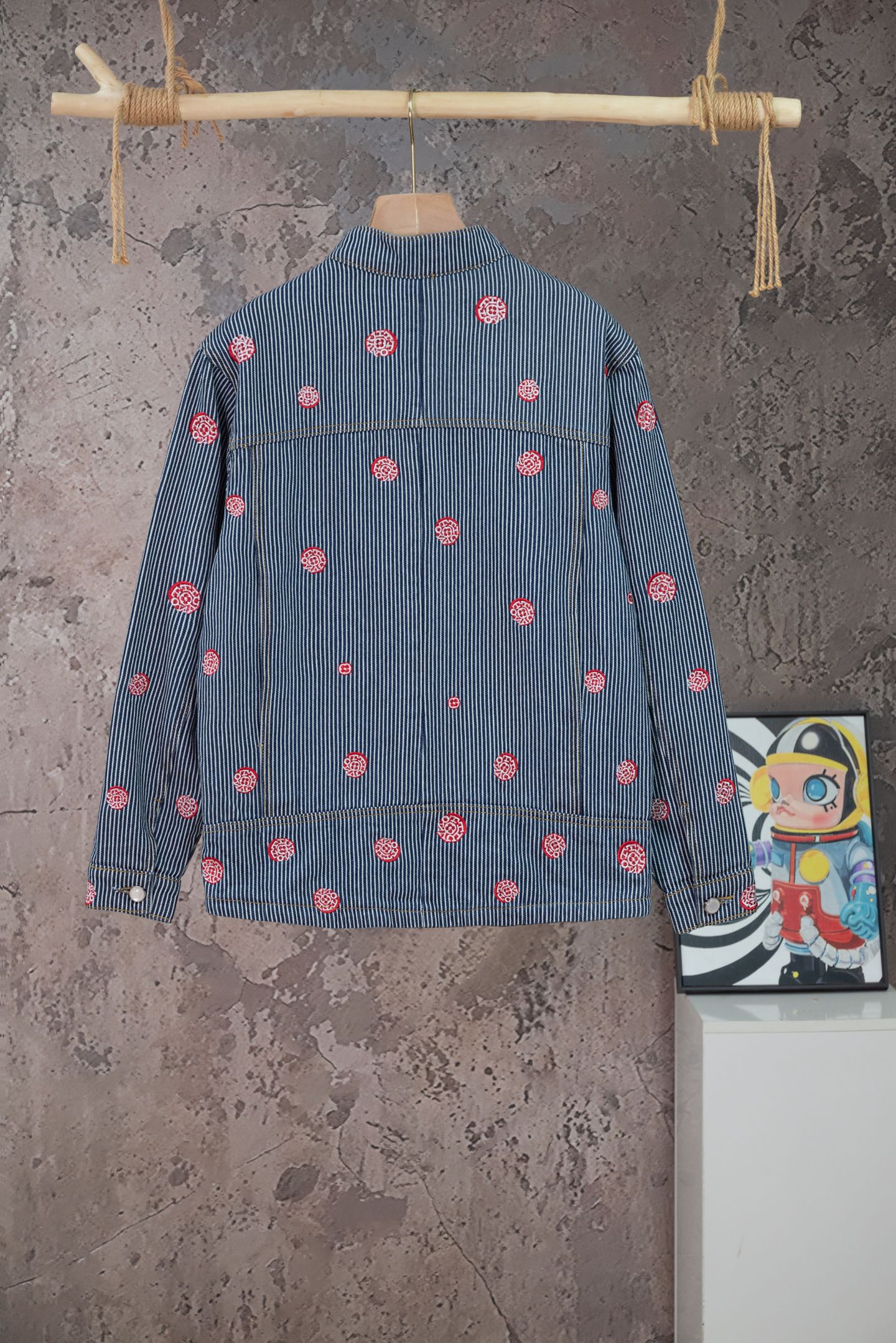 Cheap Louis Vuitton Thin Jackets For Men in 233845, $55 USD- [IB233845] - Replica Louis Vuitton Thin Jackets For Men