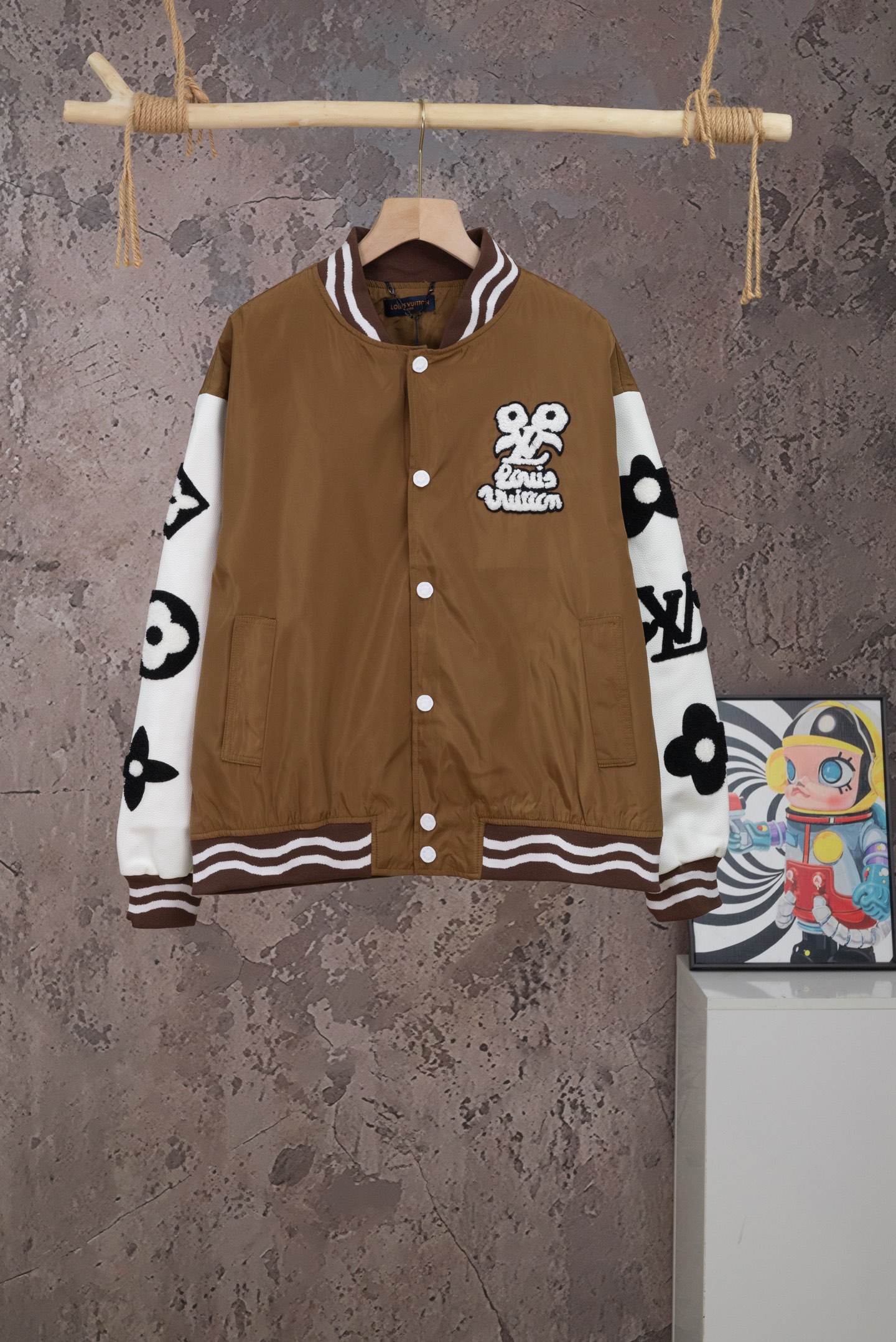 Cheap Louis Vuitton Thin Jackets For Men in 233872, $55 USD- [IB233872] - Replica Louis Vuitton Thin Jackets For Men