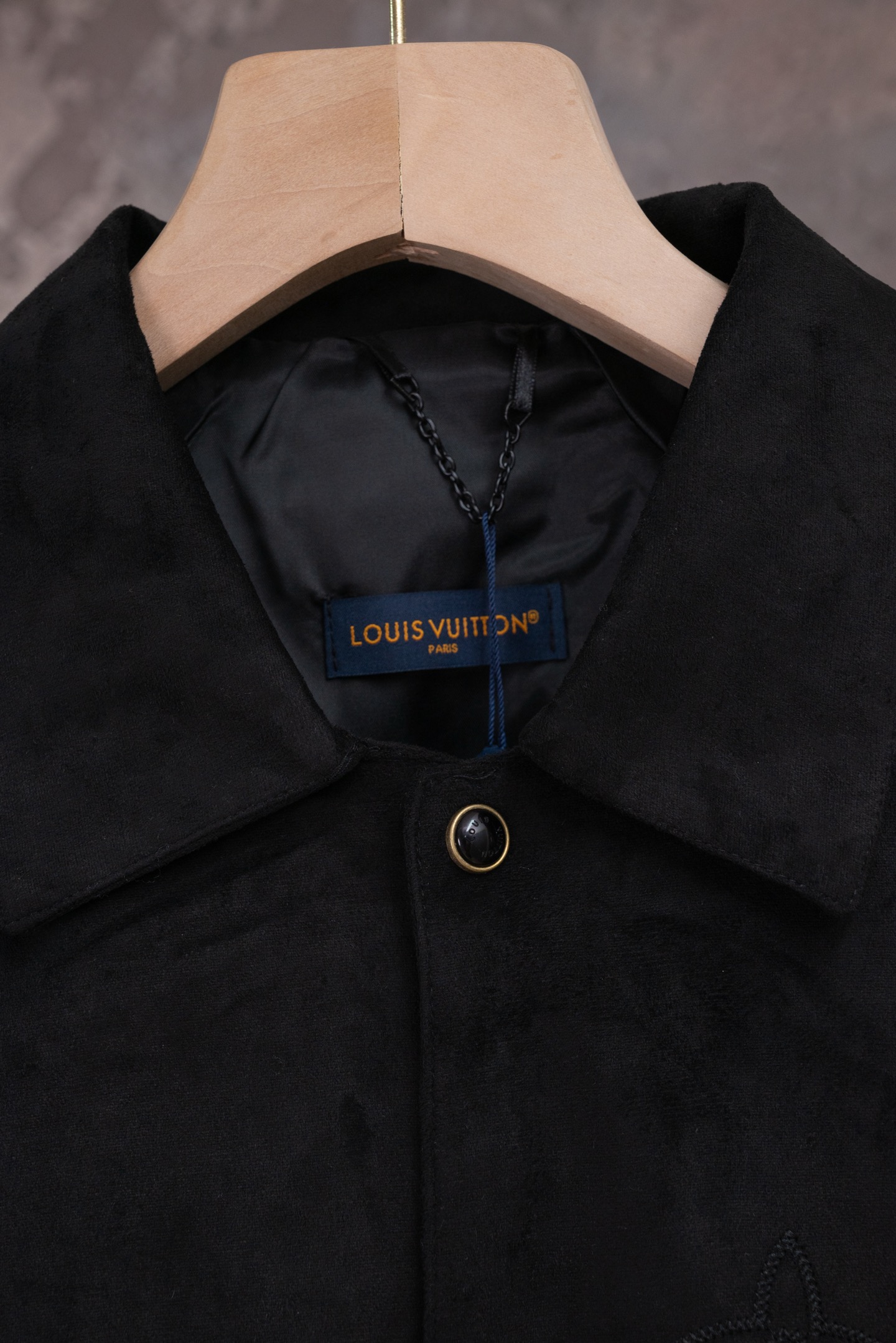 Cheap Louis Vuitton Thin Jackets For Men in 233875, $55 USD- [IB233875] - Replica Louis Vuitton Thin Jackets For Men