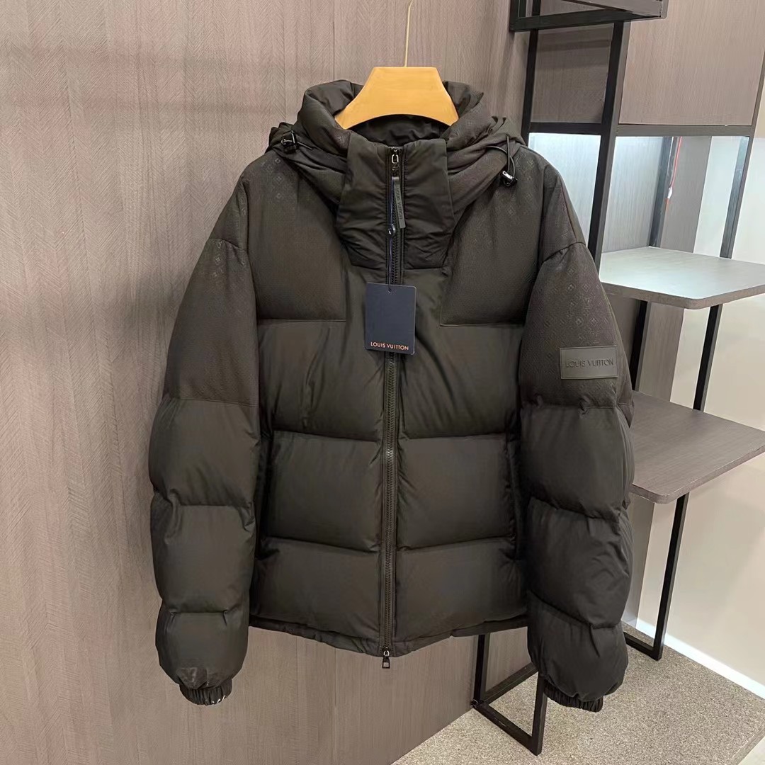 Cheap Louis Vuitton Thick Jackets For Men in 233930, $130 USD- [IB233930] - Replica Louis Vuitton Thick Jackets For Men