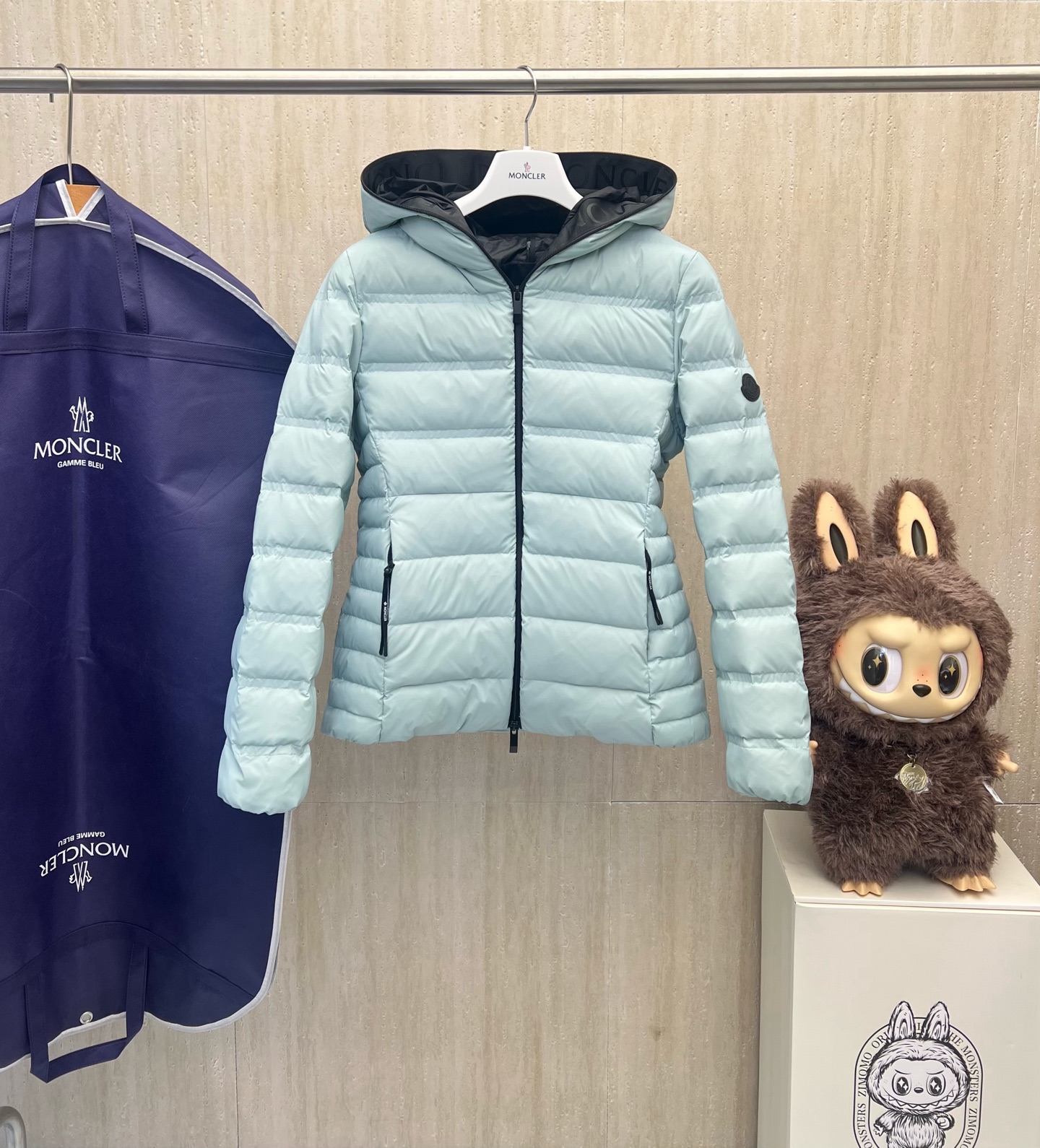 Cheap Moncle Thick Coats For Women in 233941, $125 USD- [IB233941] - Replica Moncle Thick Coats For Women