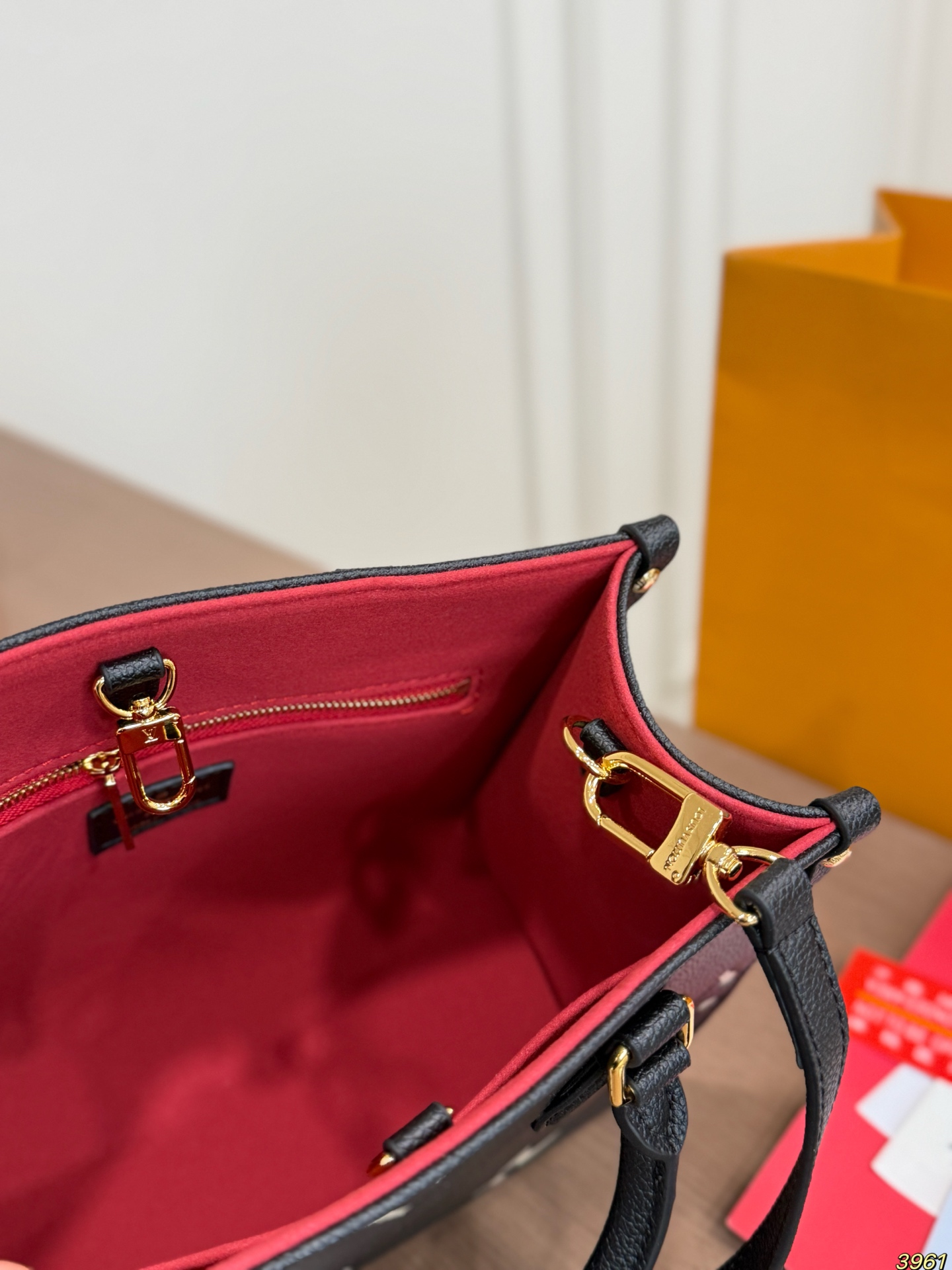 Cheap Louis Vuitton AAA Quality Handbags in 234071, $90 USD- [IB234071] - Replica Louis Vuitton AAA Quality Handbags