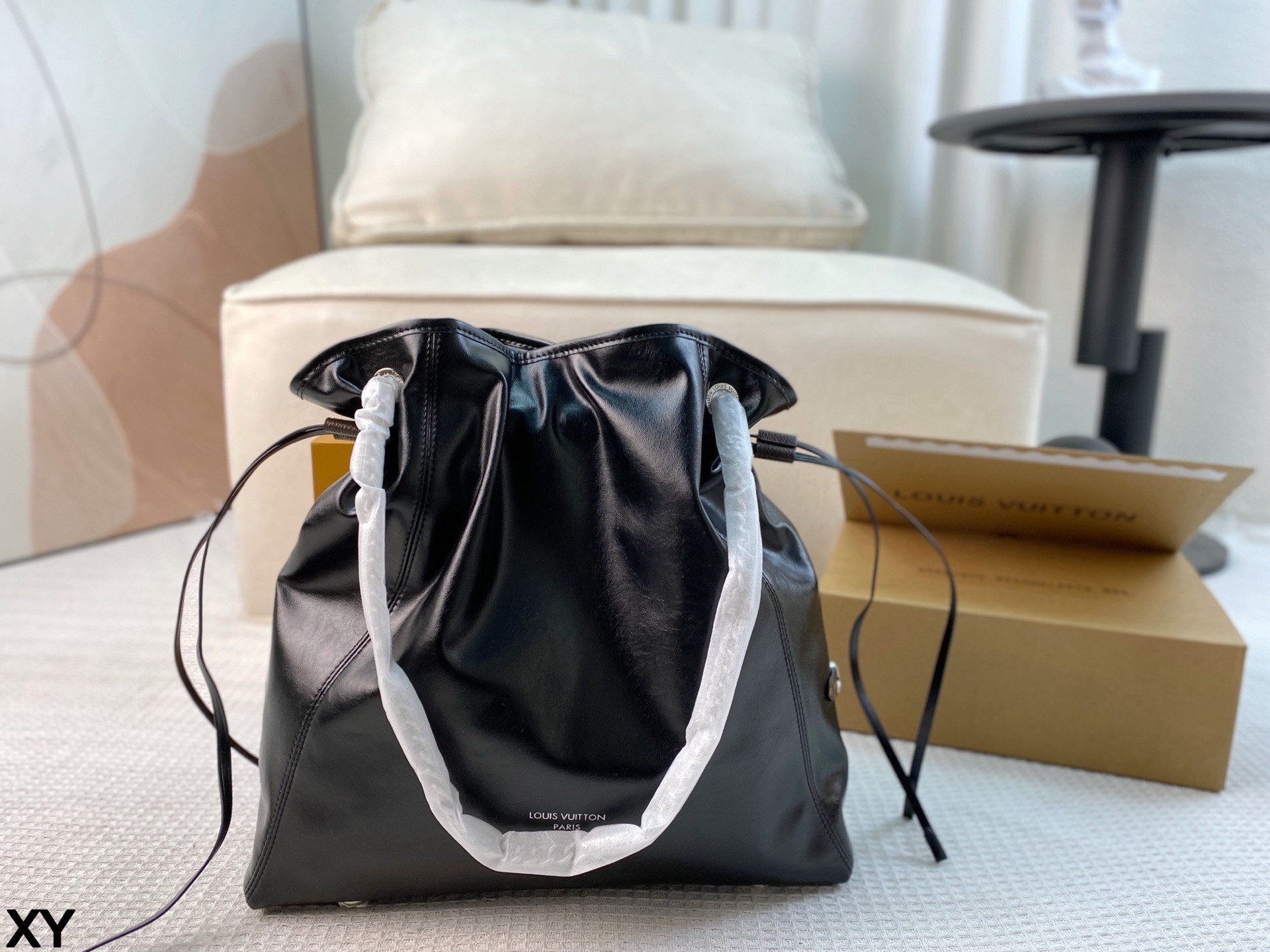 Cheap Louis Vuitton AAA Quality Handbags in 234102, $75 USD- [IB234102] - Replica Louis Vuitton AAA Quality Handbags