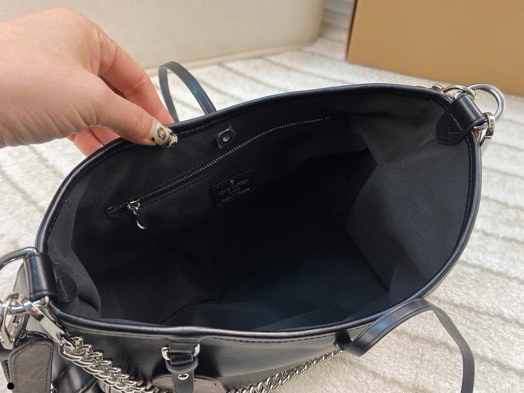 Cheap Louis Vuitton AAA Quality Handbags in 234103, $70 USD- [IB234103] - Replica Louis Vuitton AAA Quality Handbags