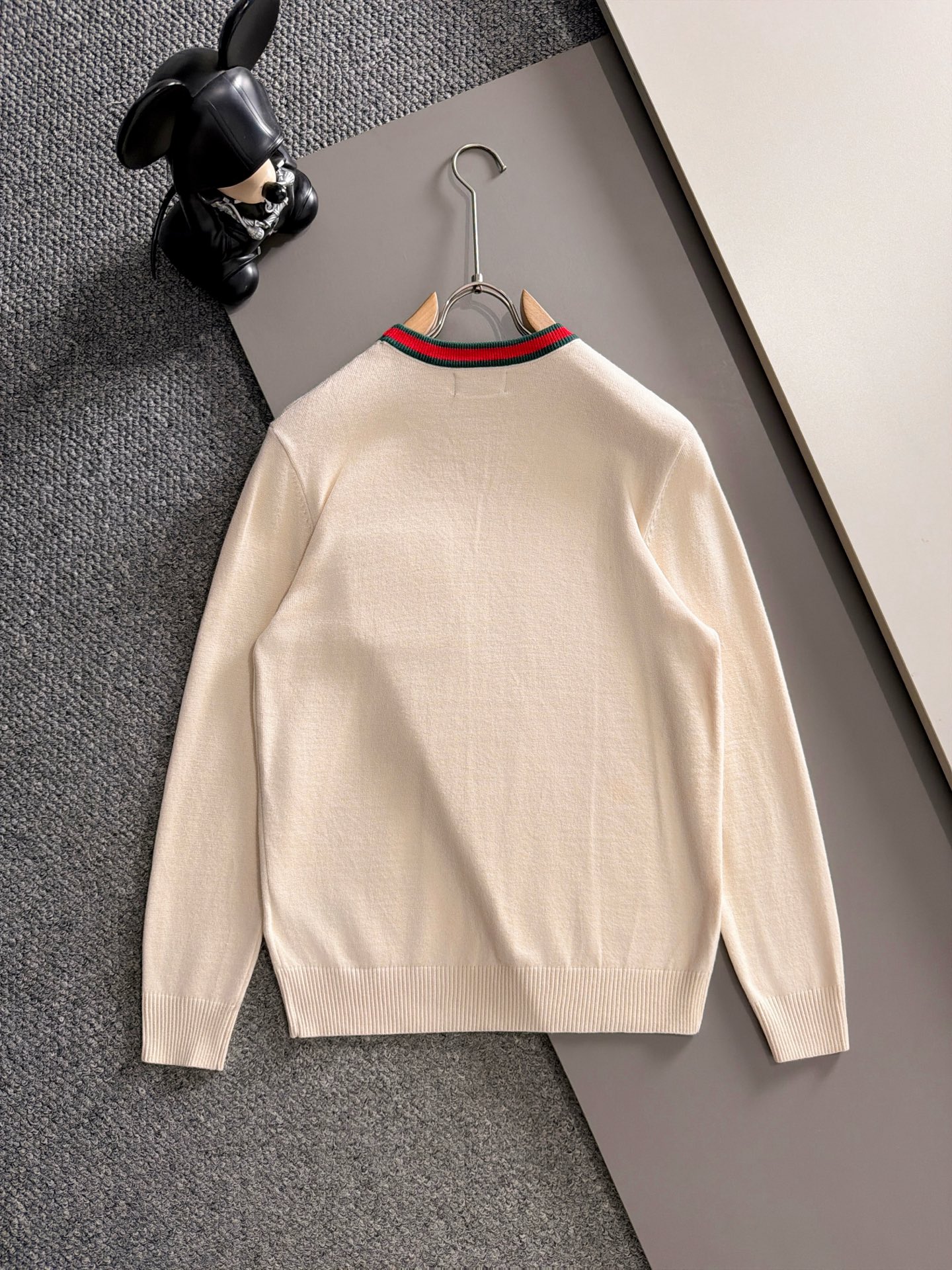 Cheap Gucci Sweaters for Men in 234239, $55 USD- [IB234239] - Replica Gucci Sweaters for Men