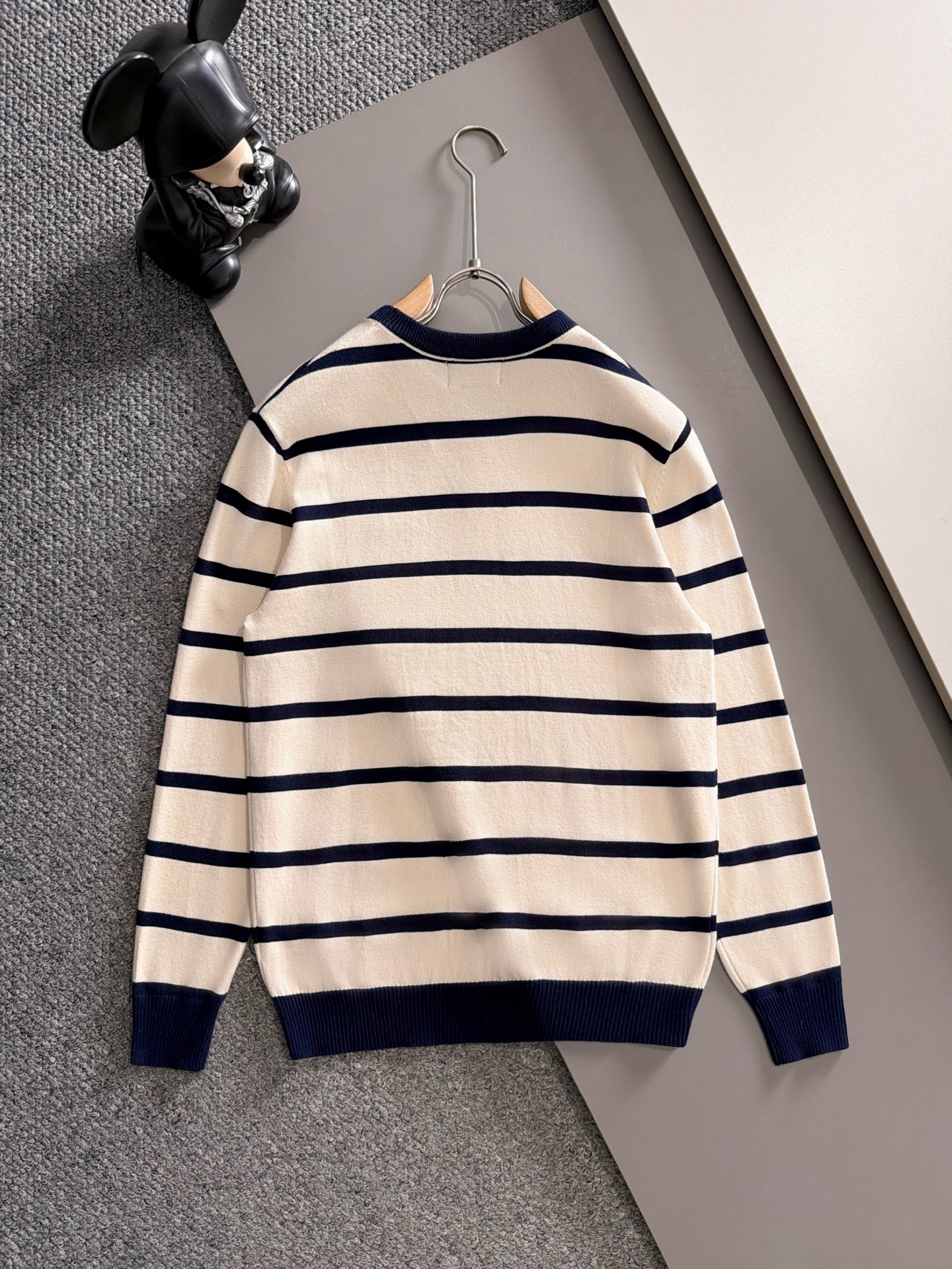Cheap Gucci Sweaters for Men in 234243, $55 USD- [IB234243] - Replica Gucci Sweaters for Men