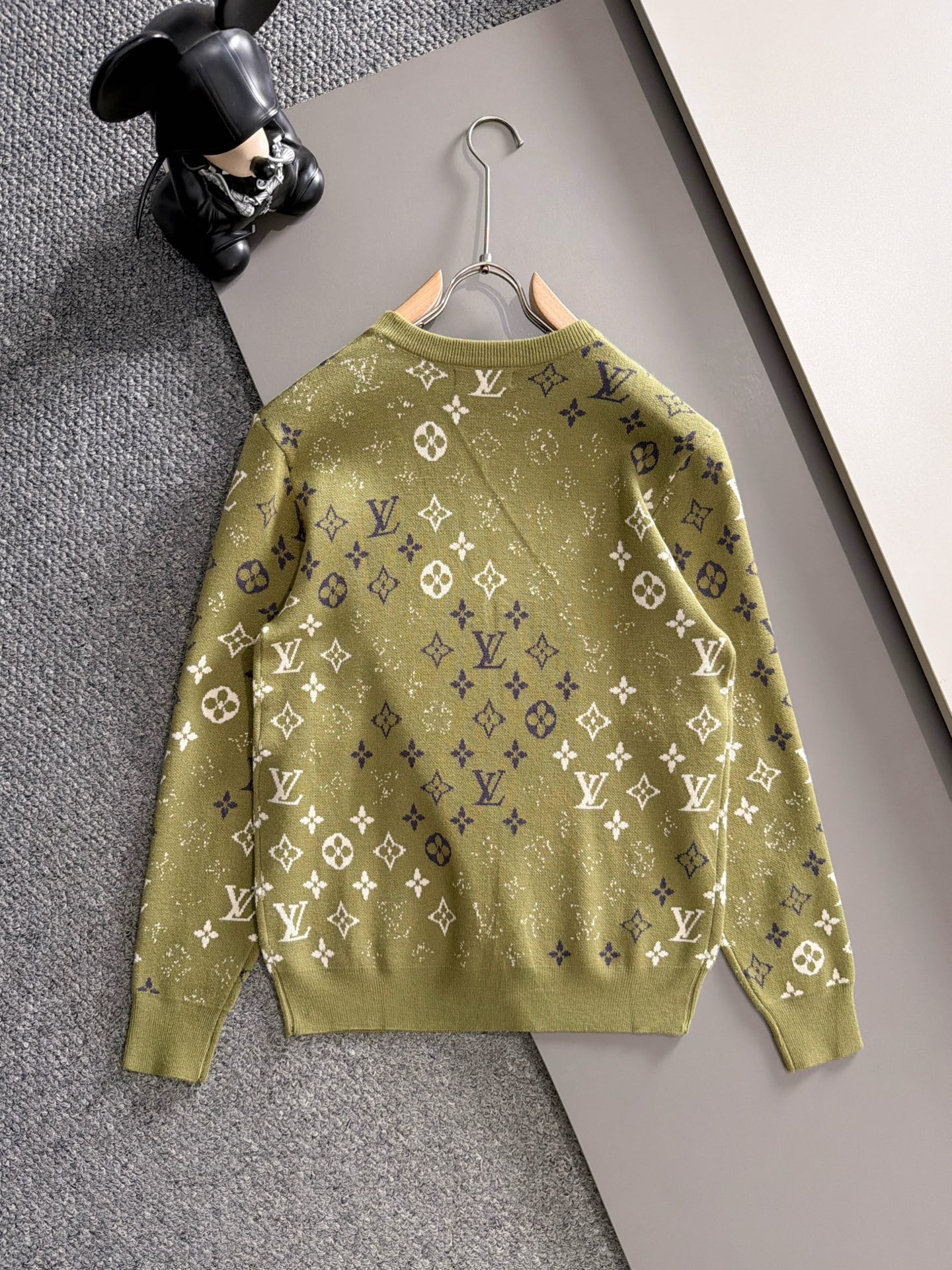 Cheap Louis Vuitton  Sweaters for Men in 234247, $55 USD- [IB234247] - Replica Louis Vuitton  Sweaters for Men