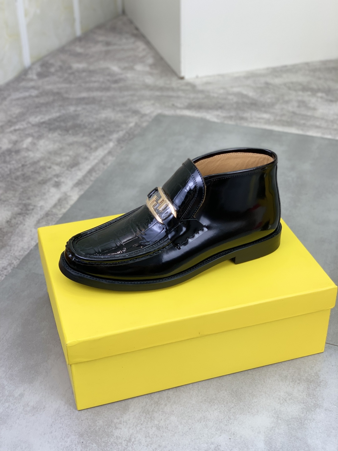 Cheap Fendi Leather shoes For Men in 234363, $105 USD- [IB234363] - Replica Fendi Leather shoes For Men