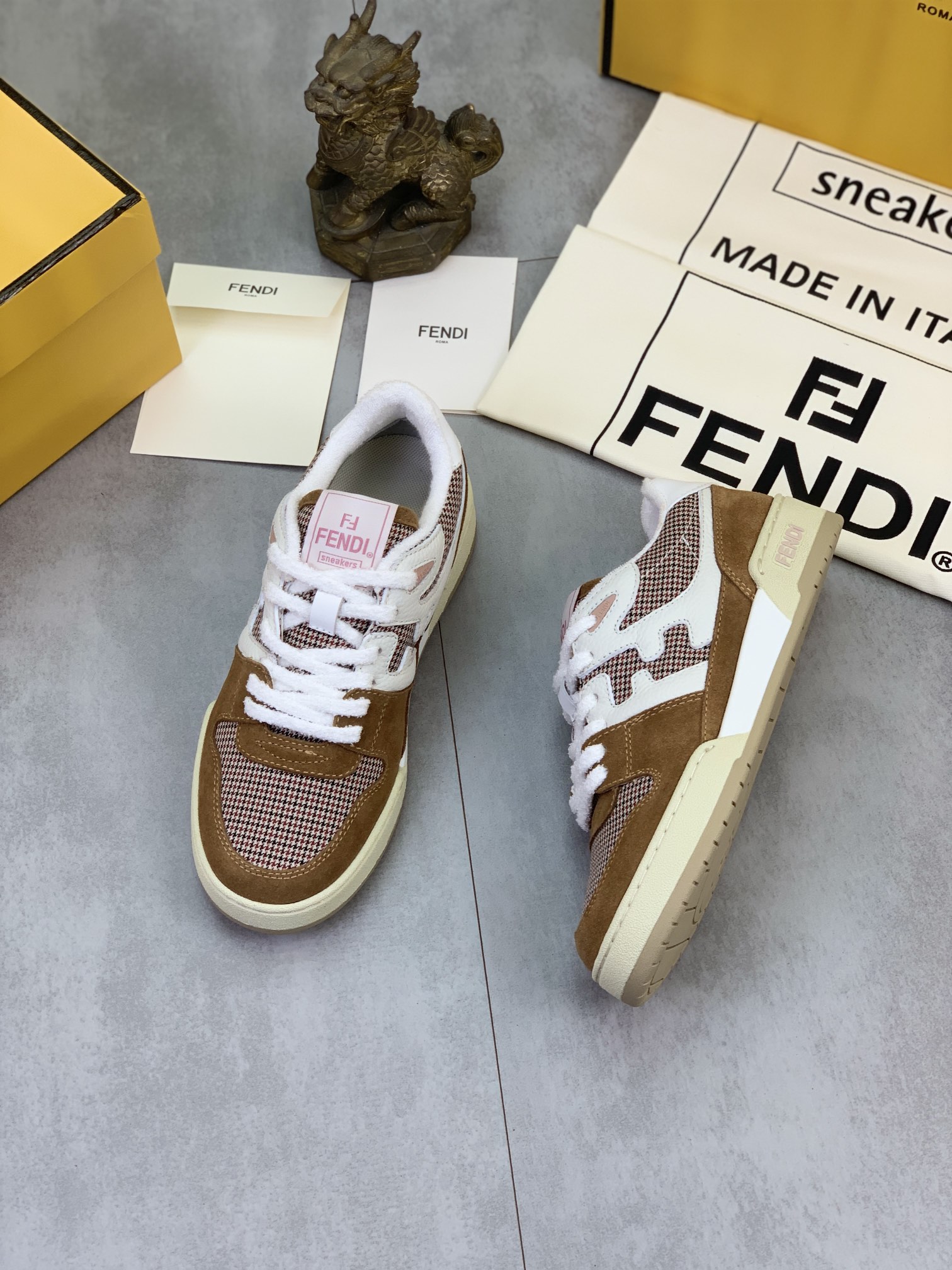 Cheap Fendi Sneakers For Men in 234393, $85 USD- [IB234393] - Replica Fendi Sneakers For Men